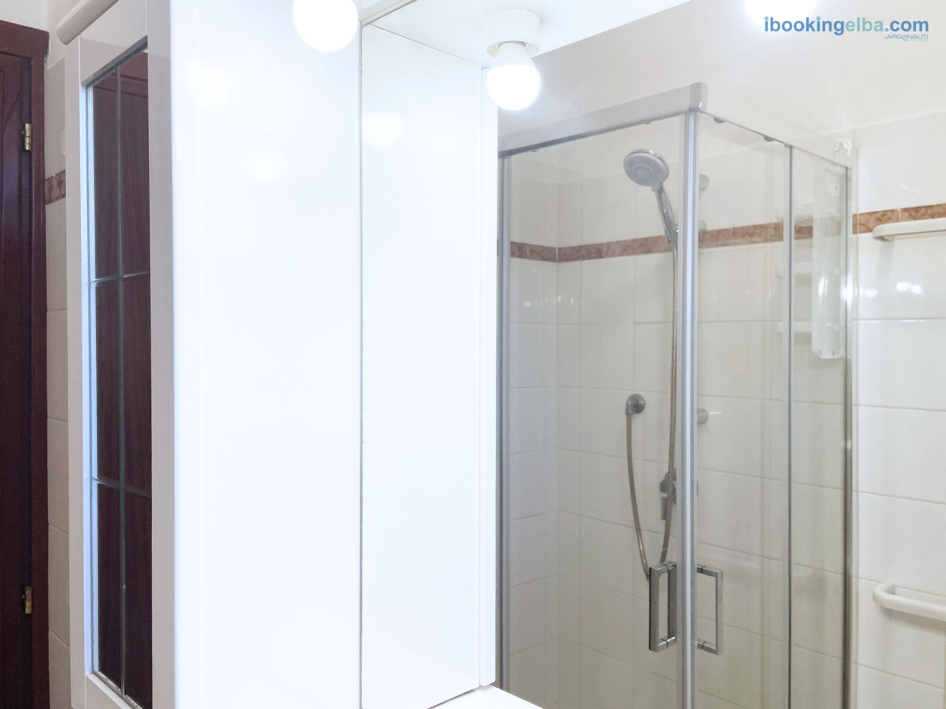 Casa Vanni - Bagno con Box Doccia