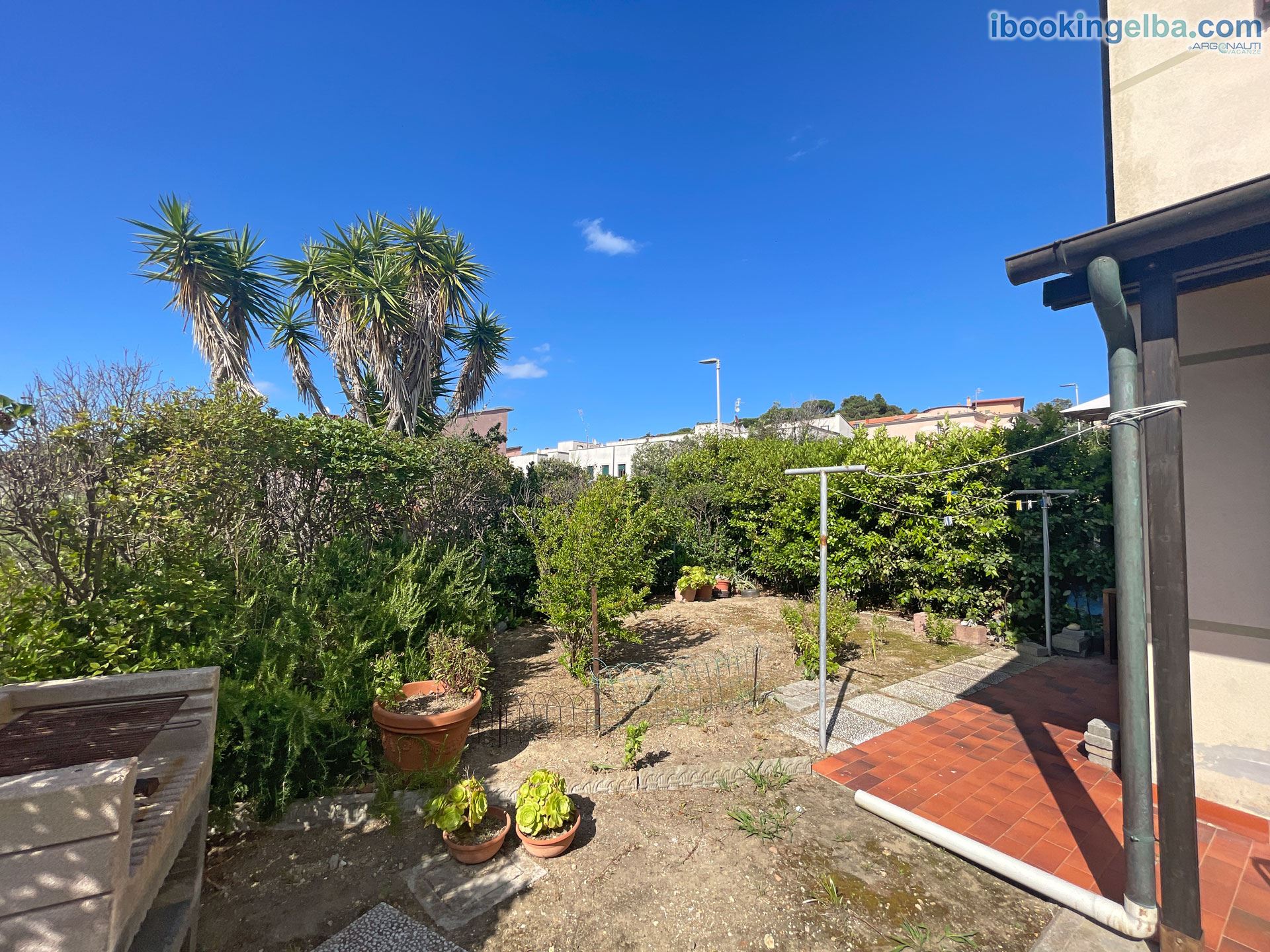 Casa Vantini (3) - Giardino con barbecue