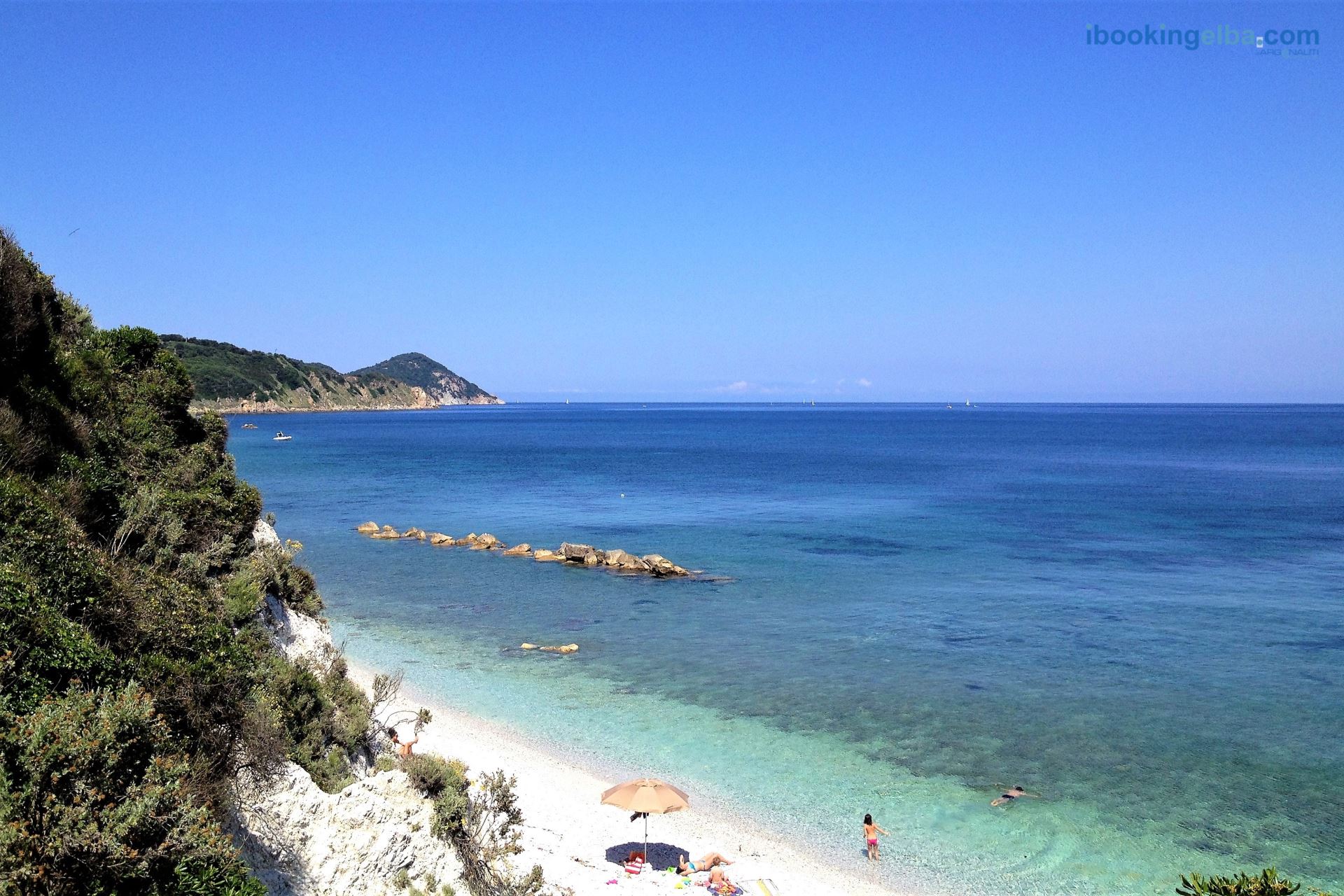 SPIAGGIA SOTTOBOMBA