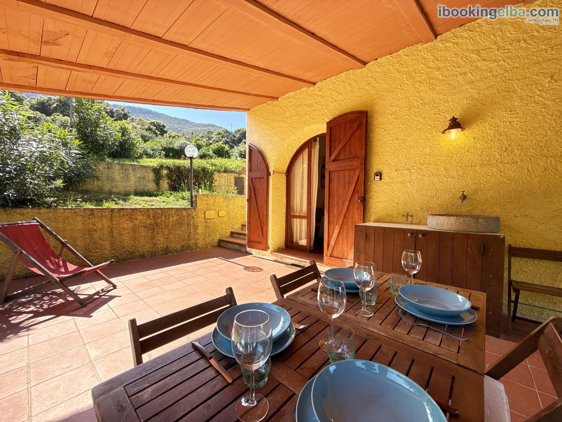 Villetta Redinoce - Zona pranzo in veranda