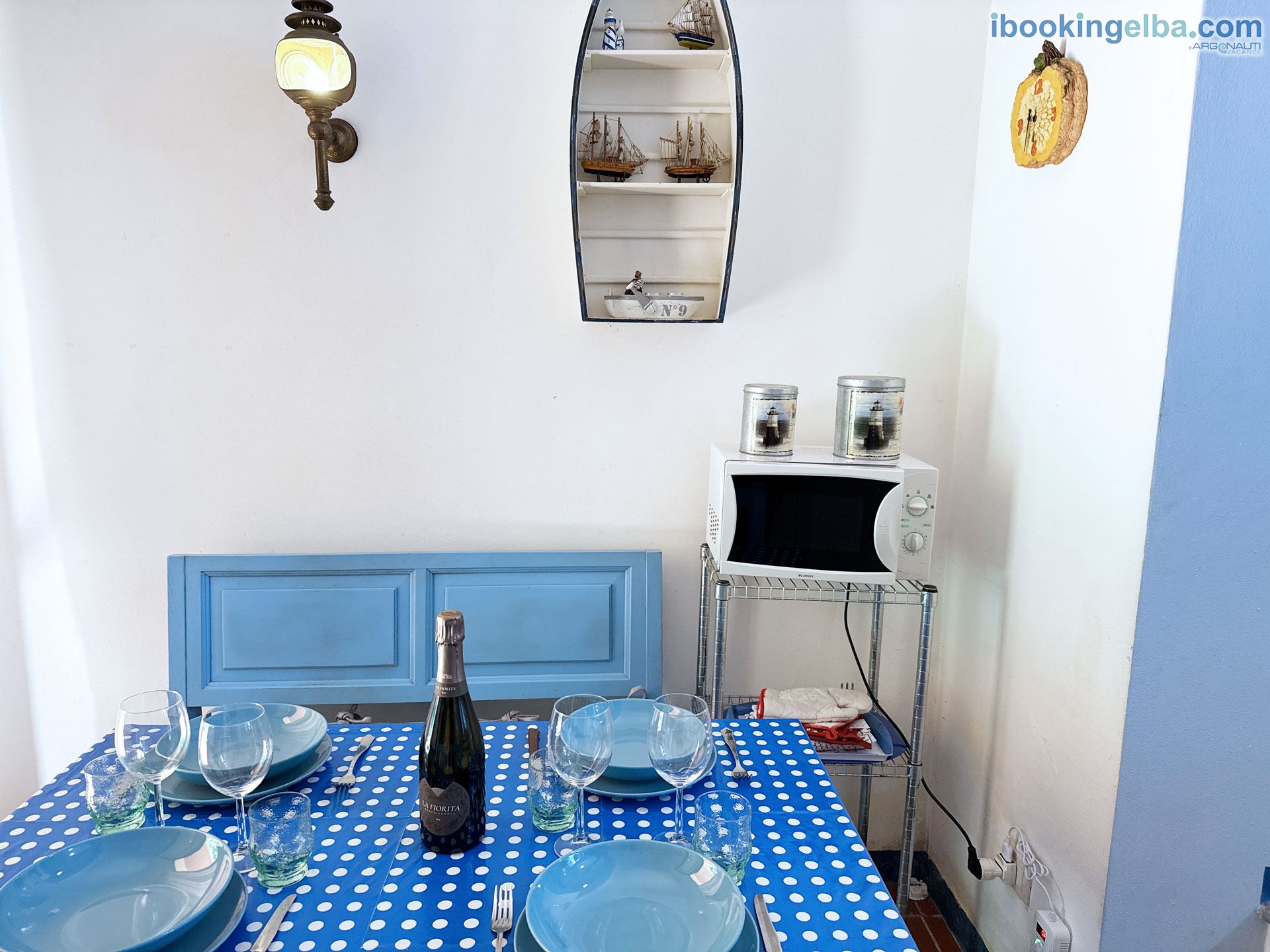 Villetta Redinoce - Zona pranzo in cucina