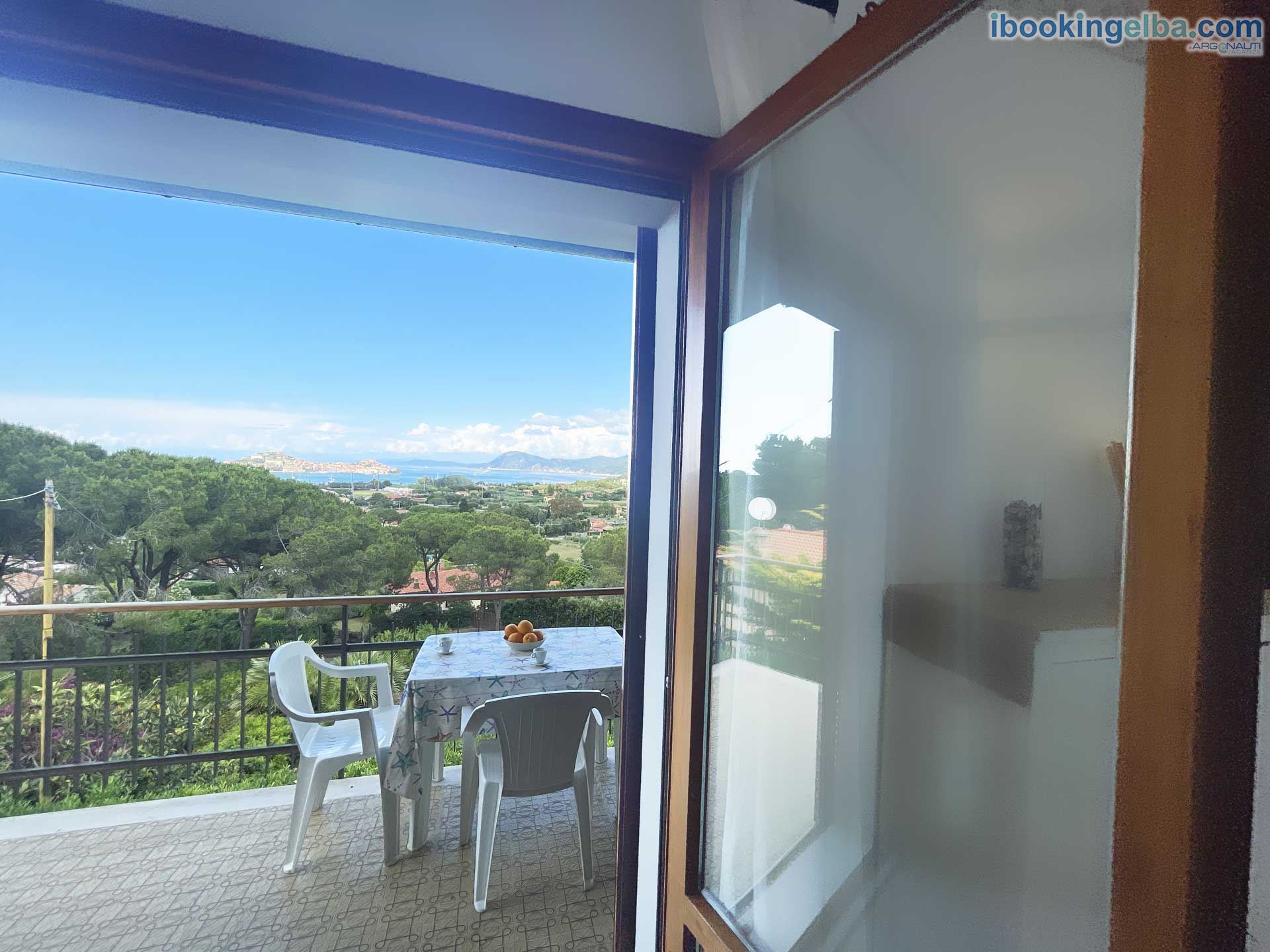 VILLA BEL PANORAMA - PRIMO PIANO - TERRAZZO CON VISTA PANORAMICA