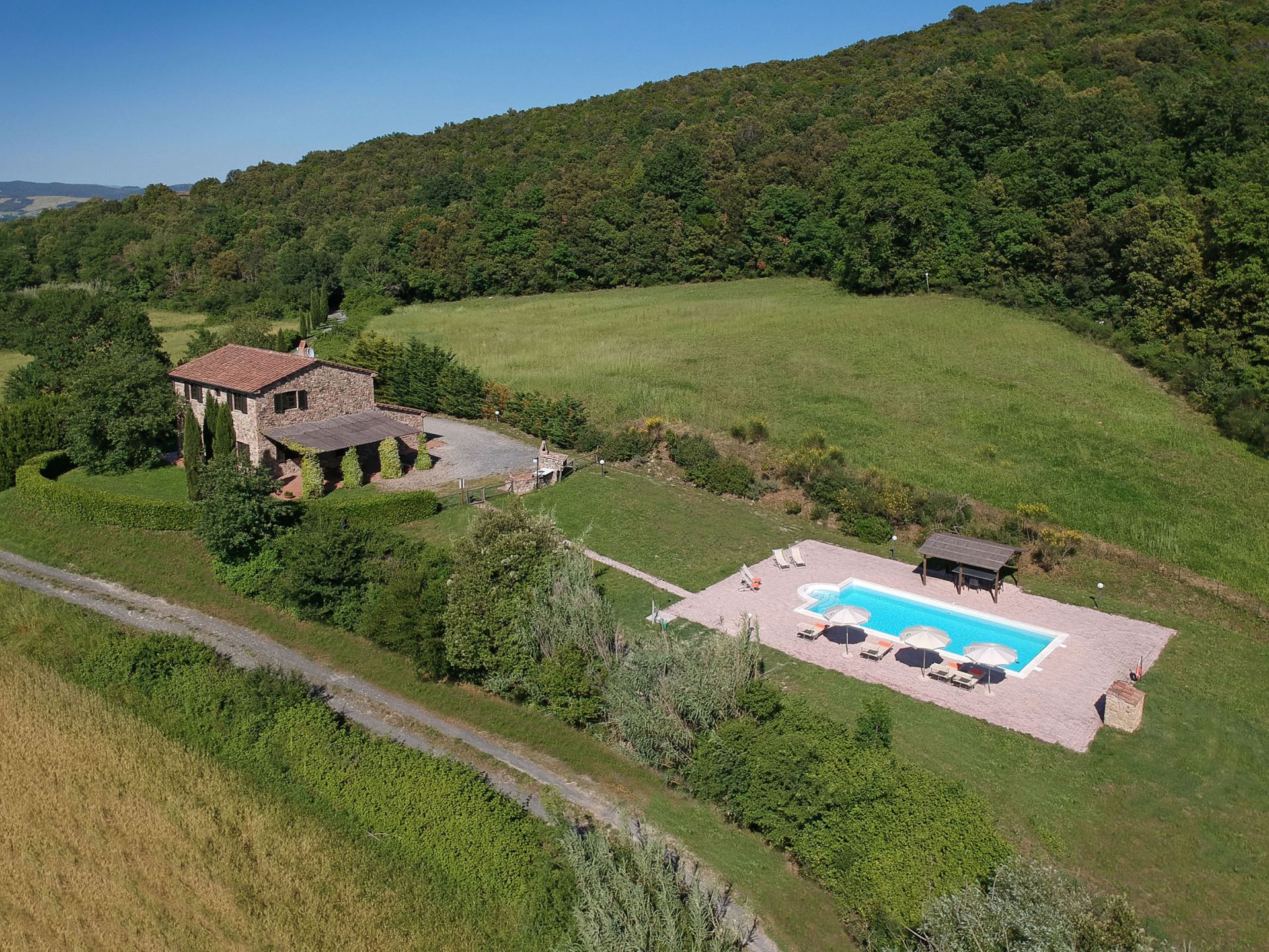 VILLA LARA