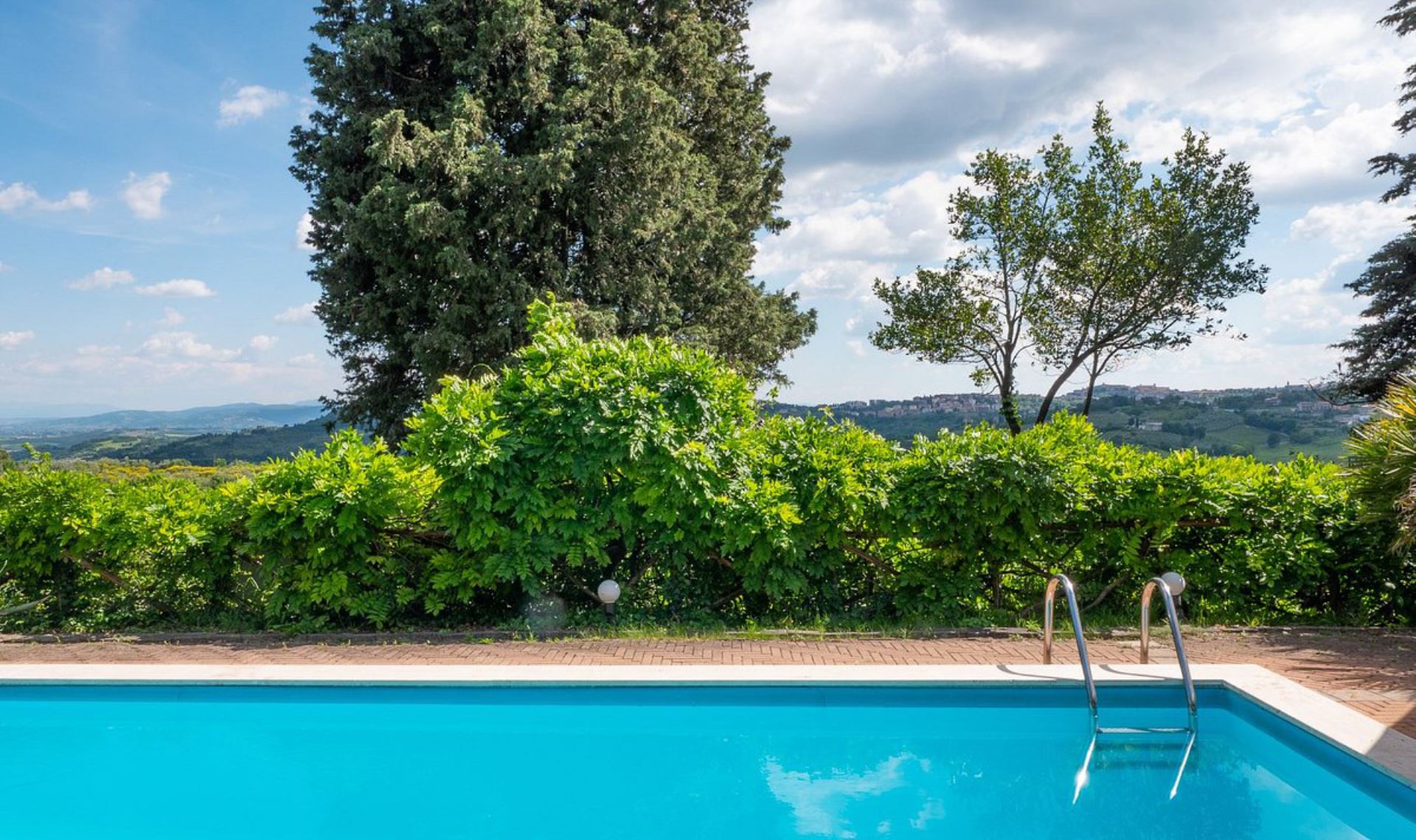 VILLA ROVERELLA