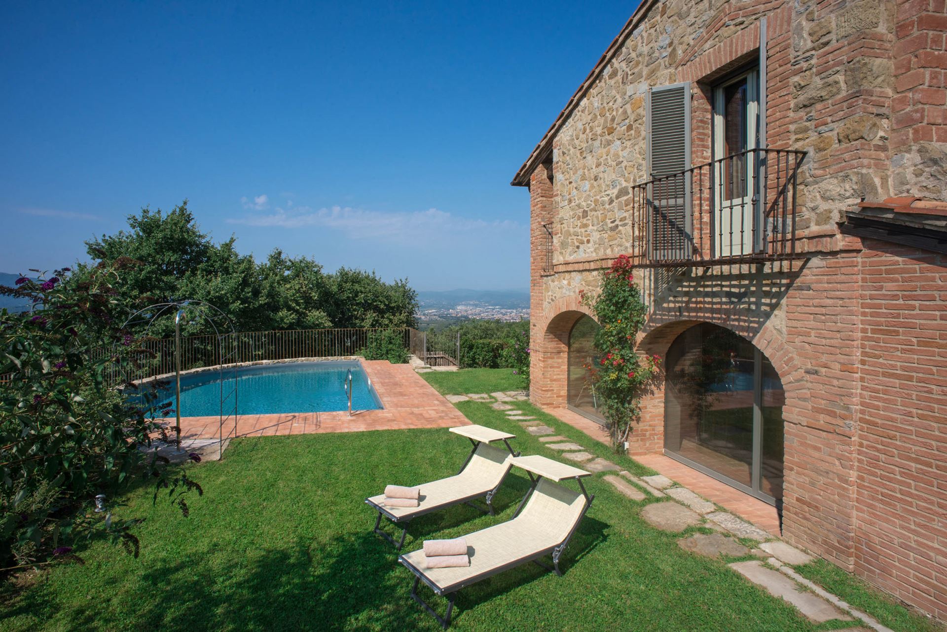 TENUTA DEL POMO