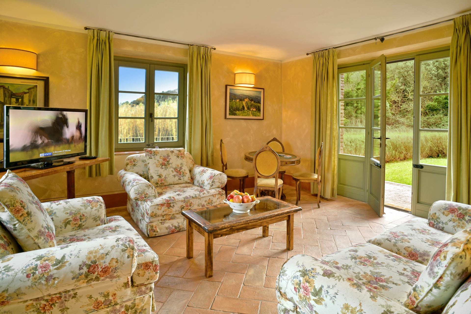VILLA TRE COLONNE