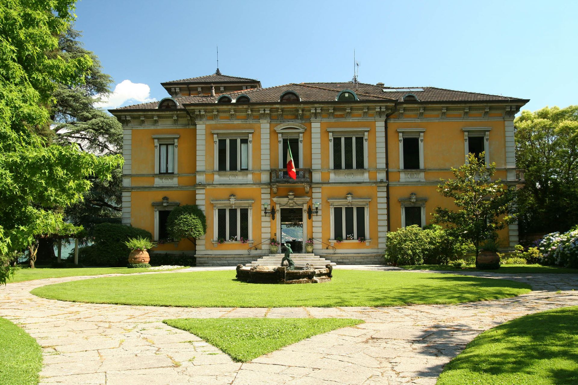 VILLA DONGO