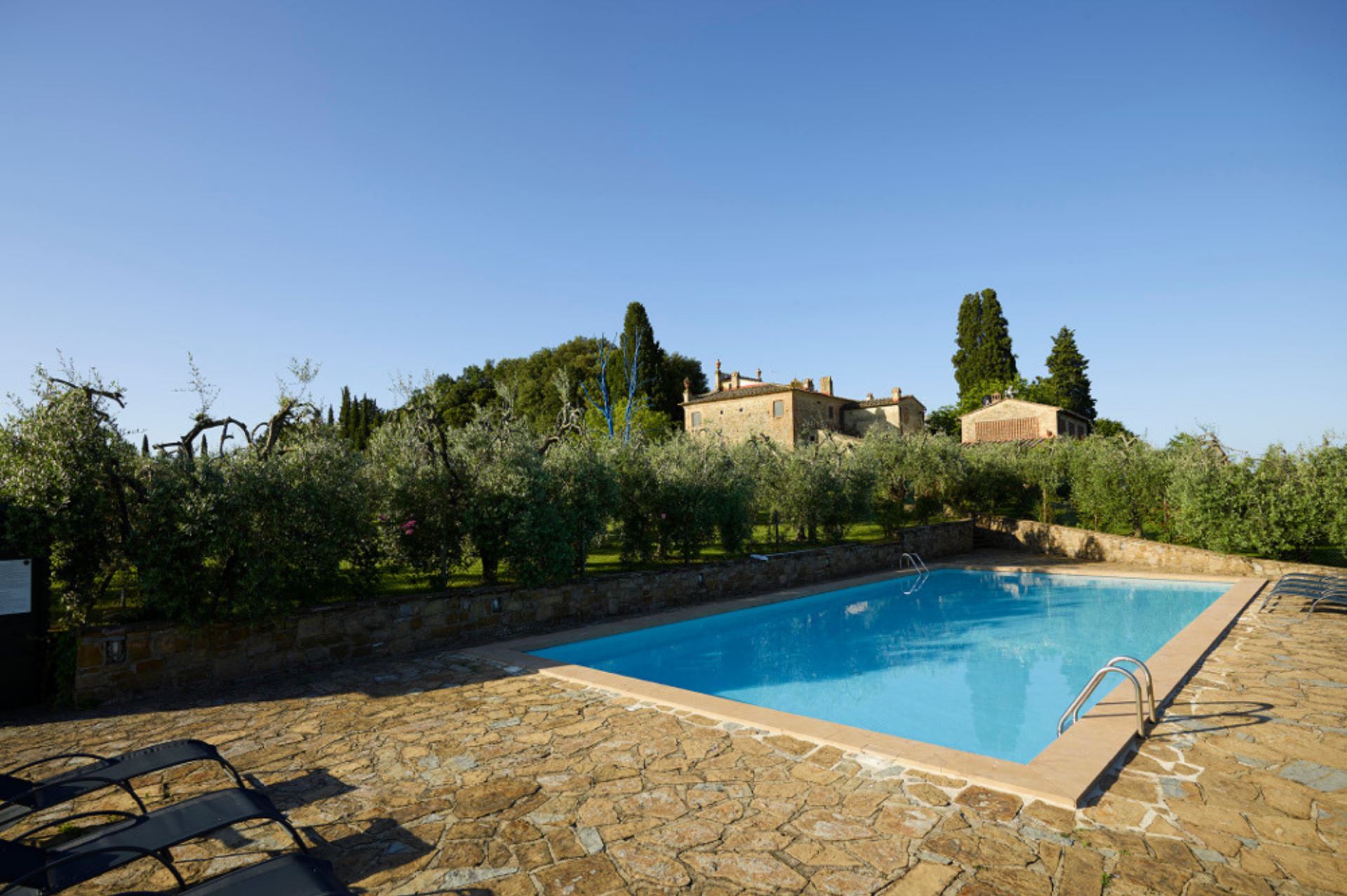 VILLA DEL RICCIO - MAIN and GUEST HOUSE