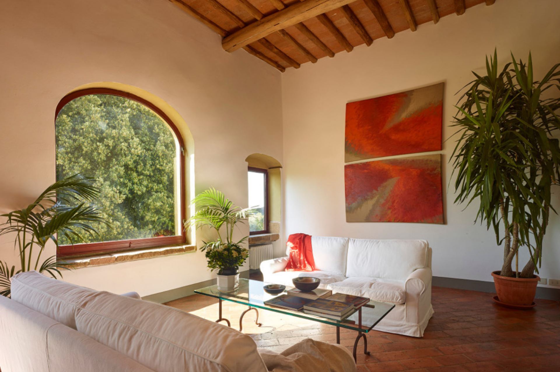 VILLA DEL RICCIO - MAIN and GUEST HOUSE