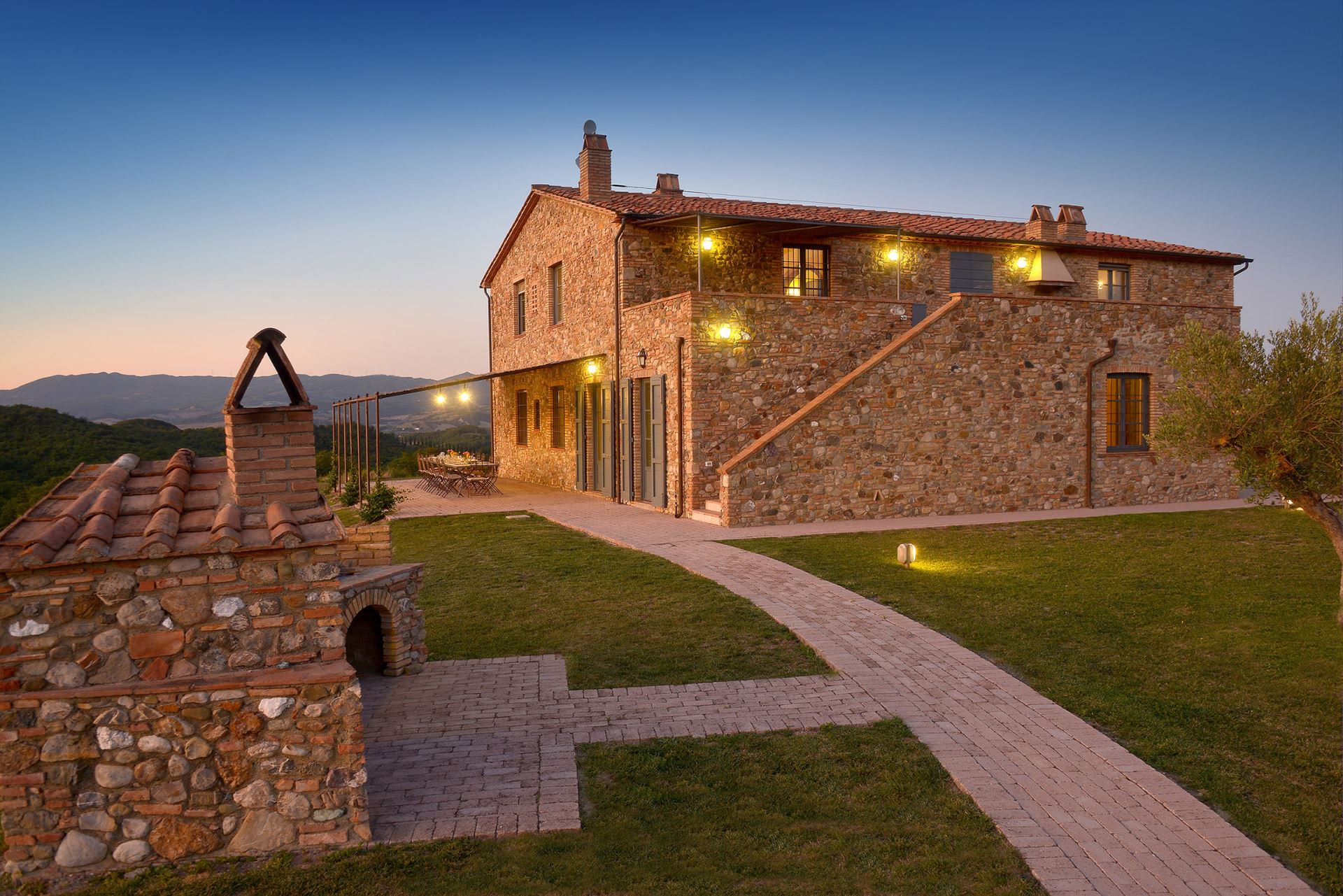 VILLA VOLTA