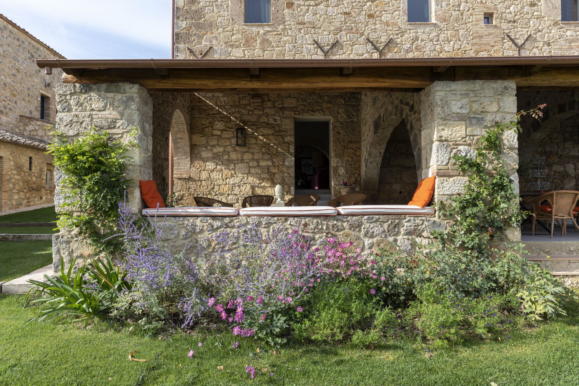 VILLA CONTI