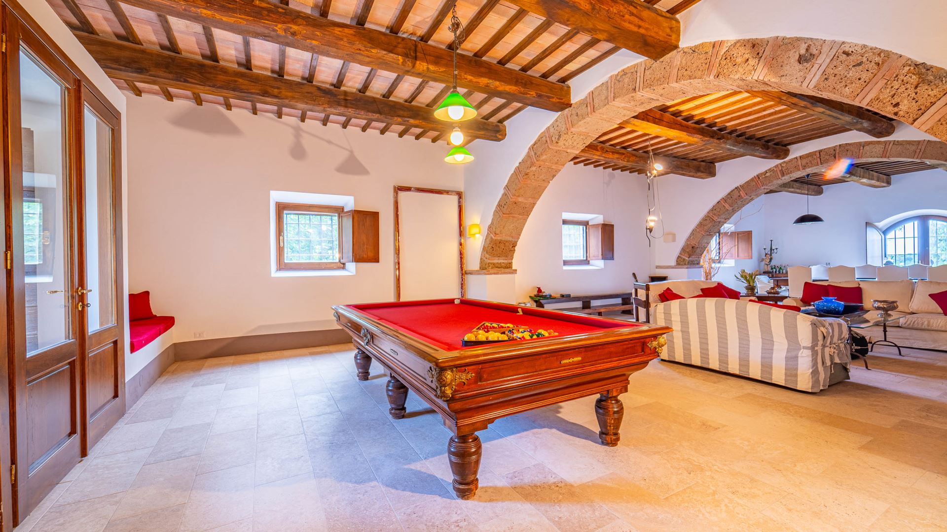 VILLA LAVINIA