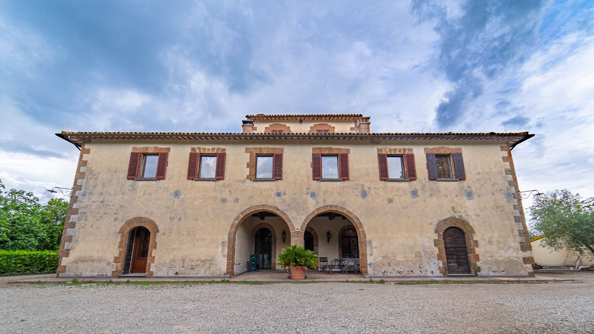 VILLA LAVINIA
