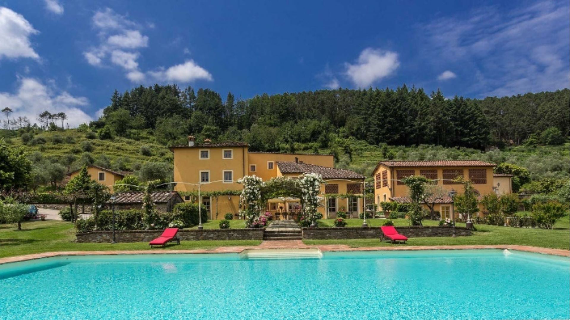 VILLA FATTORIA