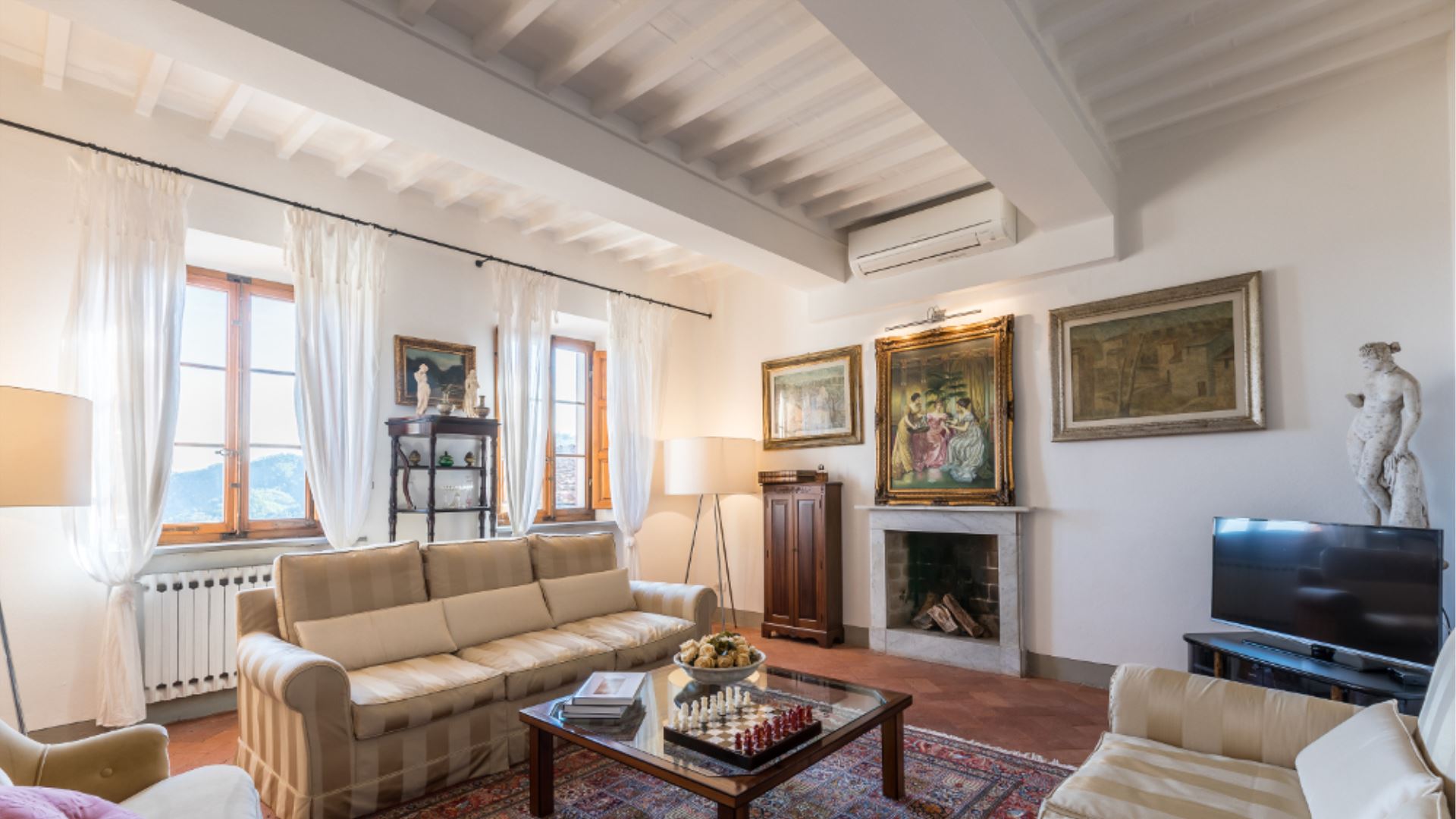 VILLA CERRETA