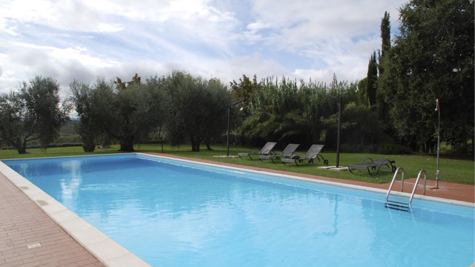 VILLA DEL LAGO
