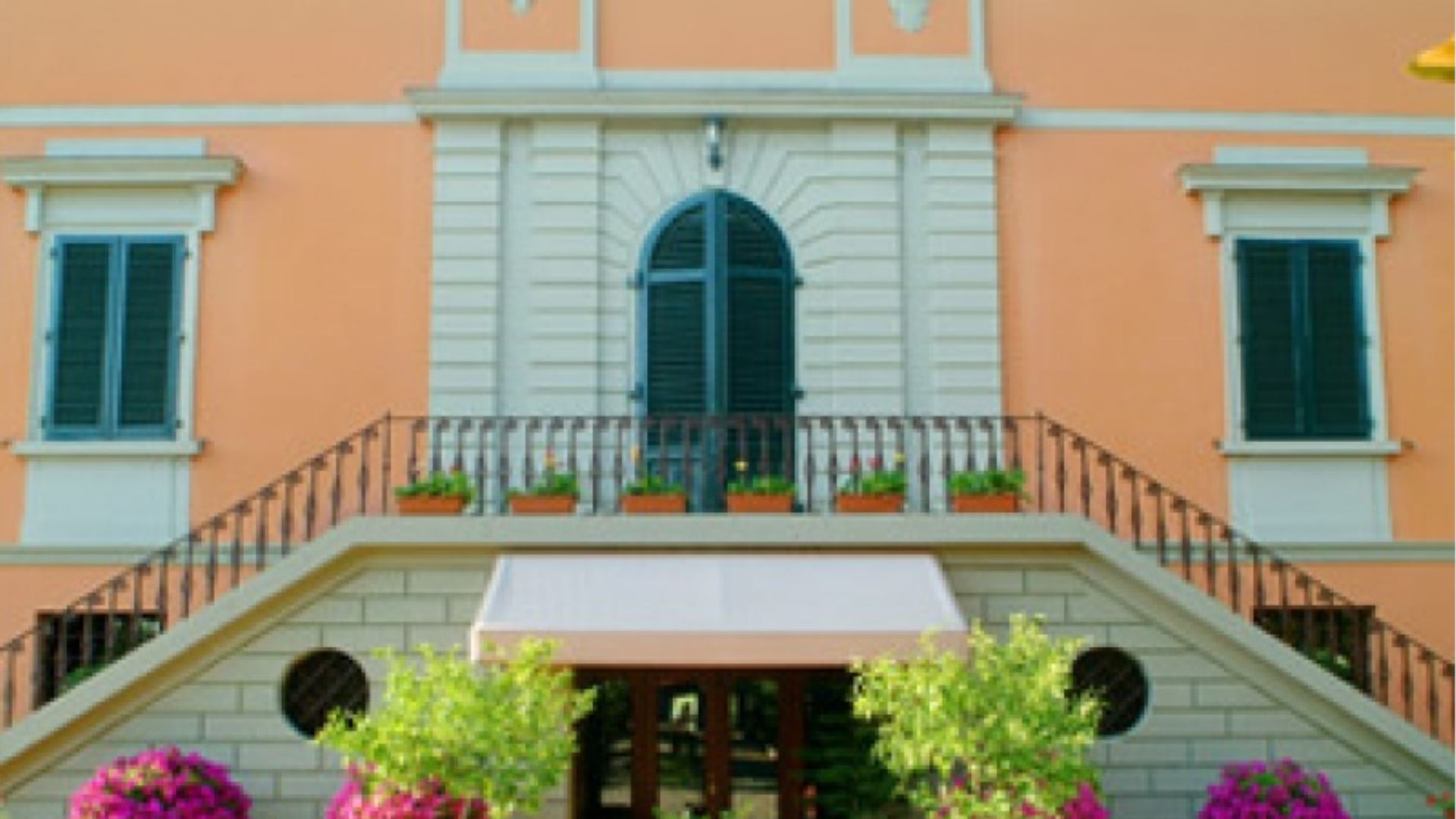 VILLA DE' FIORI
