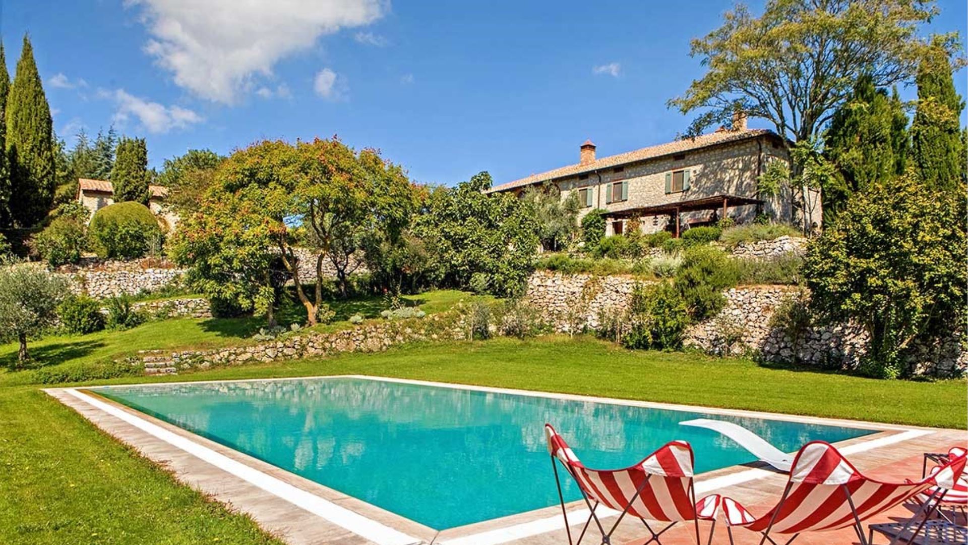 VILLA AIOLA