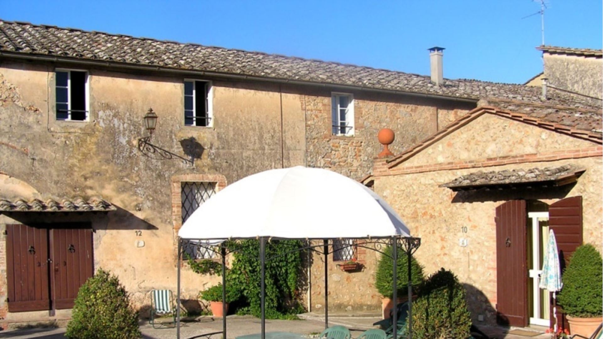 IL PERO DI CETINALE - GINEPRO