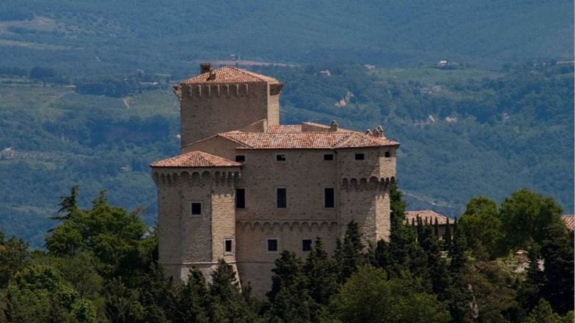 BORGO DI FIGHINE