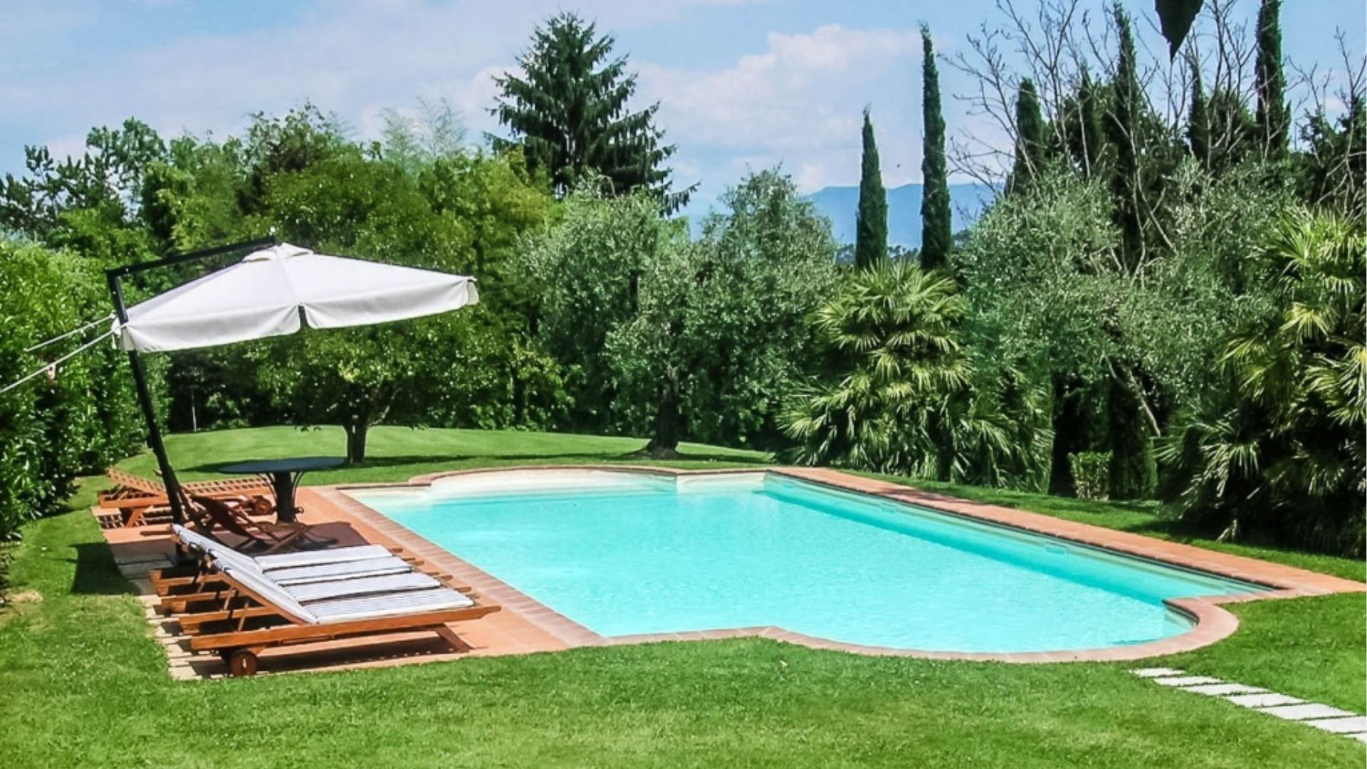 VILLA BOSCHI