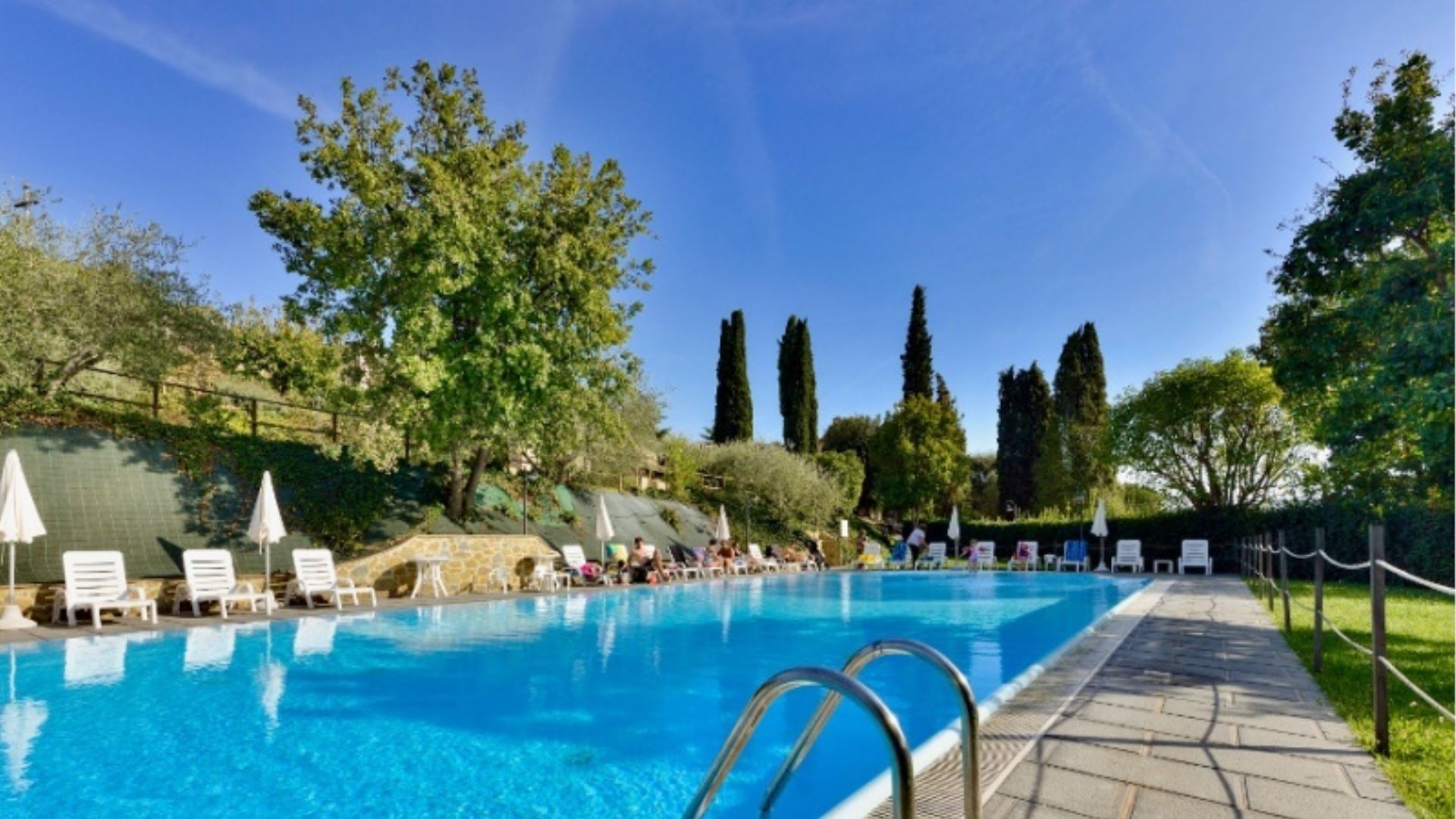 BORGO GRAZIANI - LIMONAIA