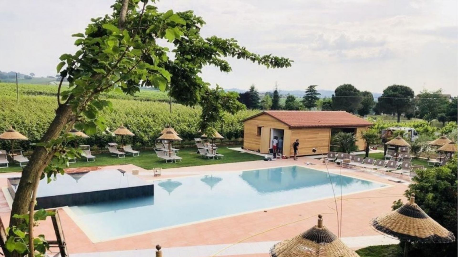 TRE RE - APT SALA ROSSA