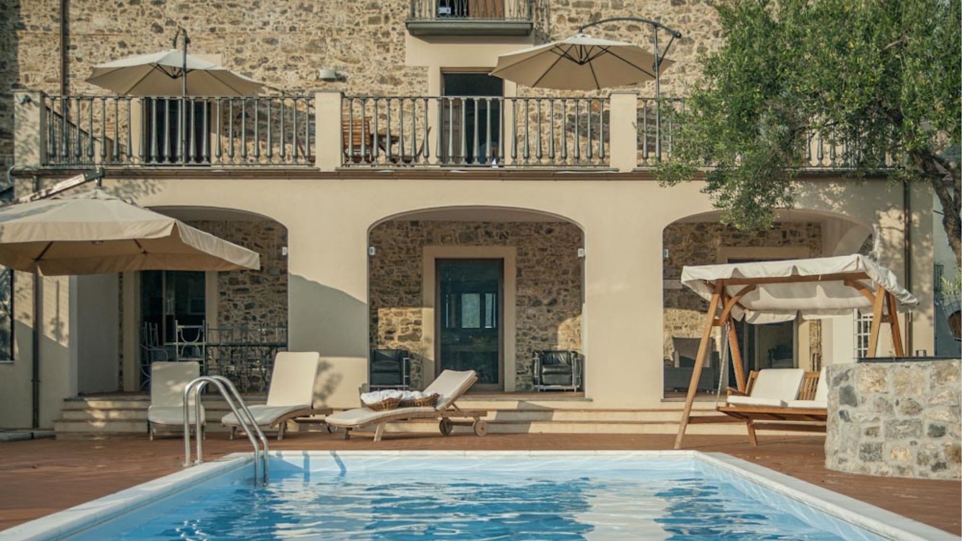 VILLA COSTIERA