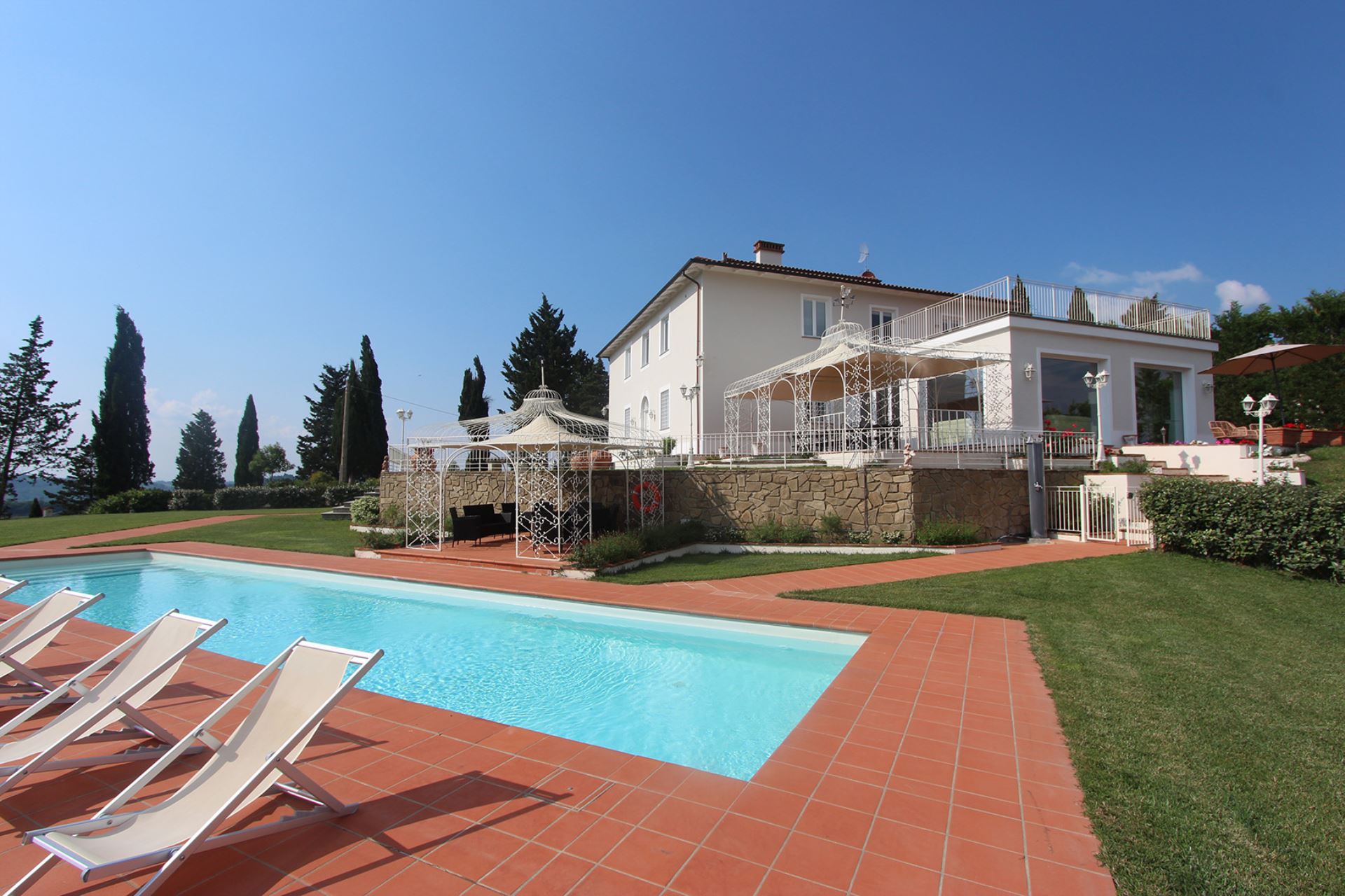 VILLA DEL SOLE