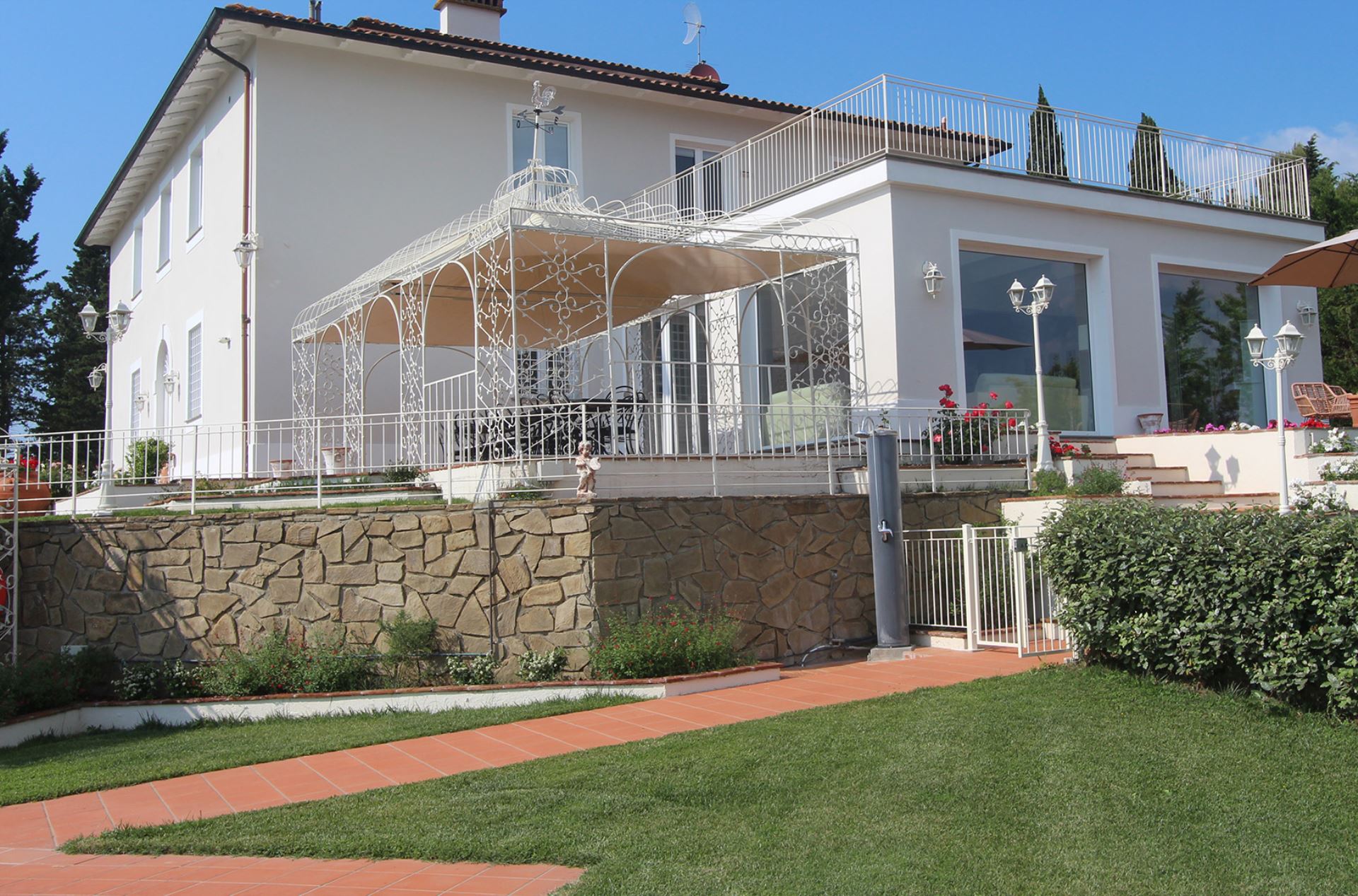 VILLA DEL SOLE