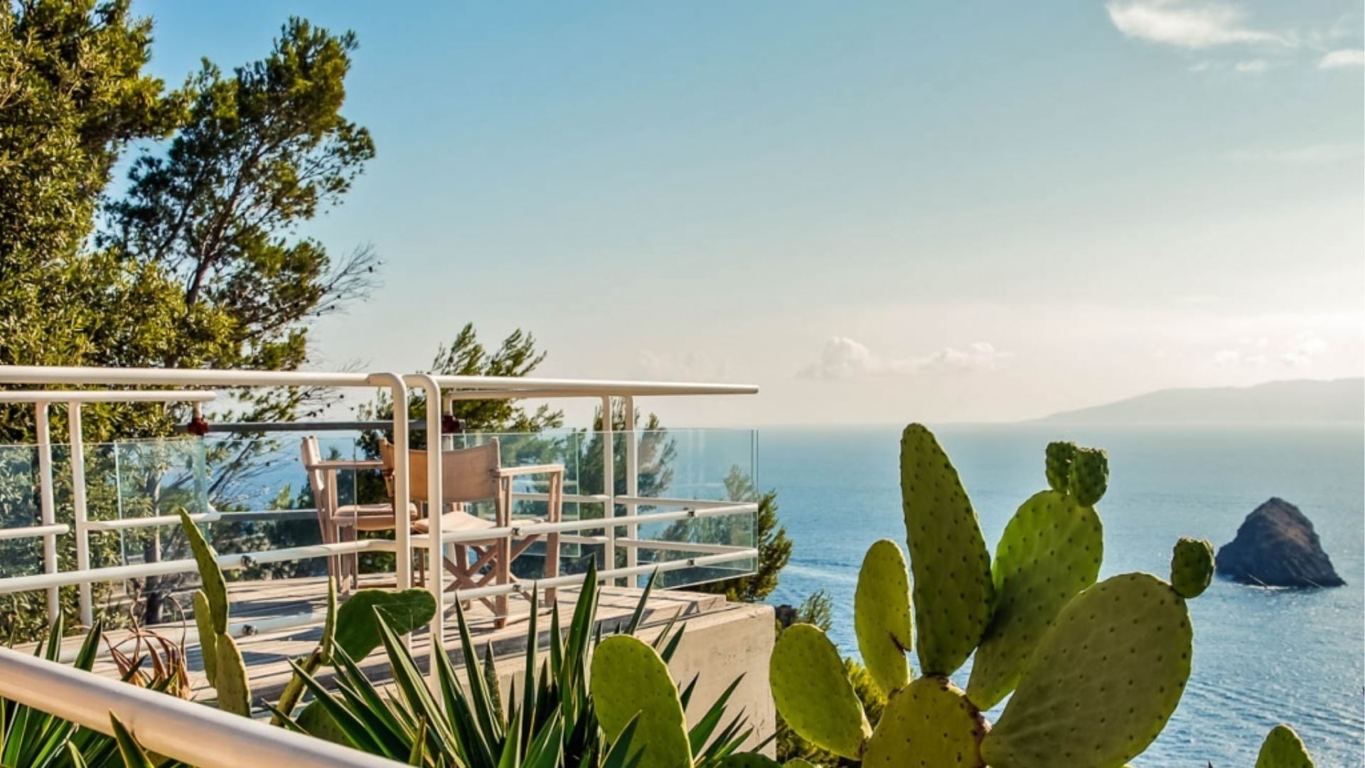 VILLA CALA MORESCA