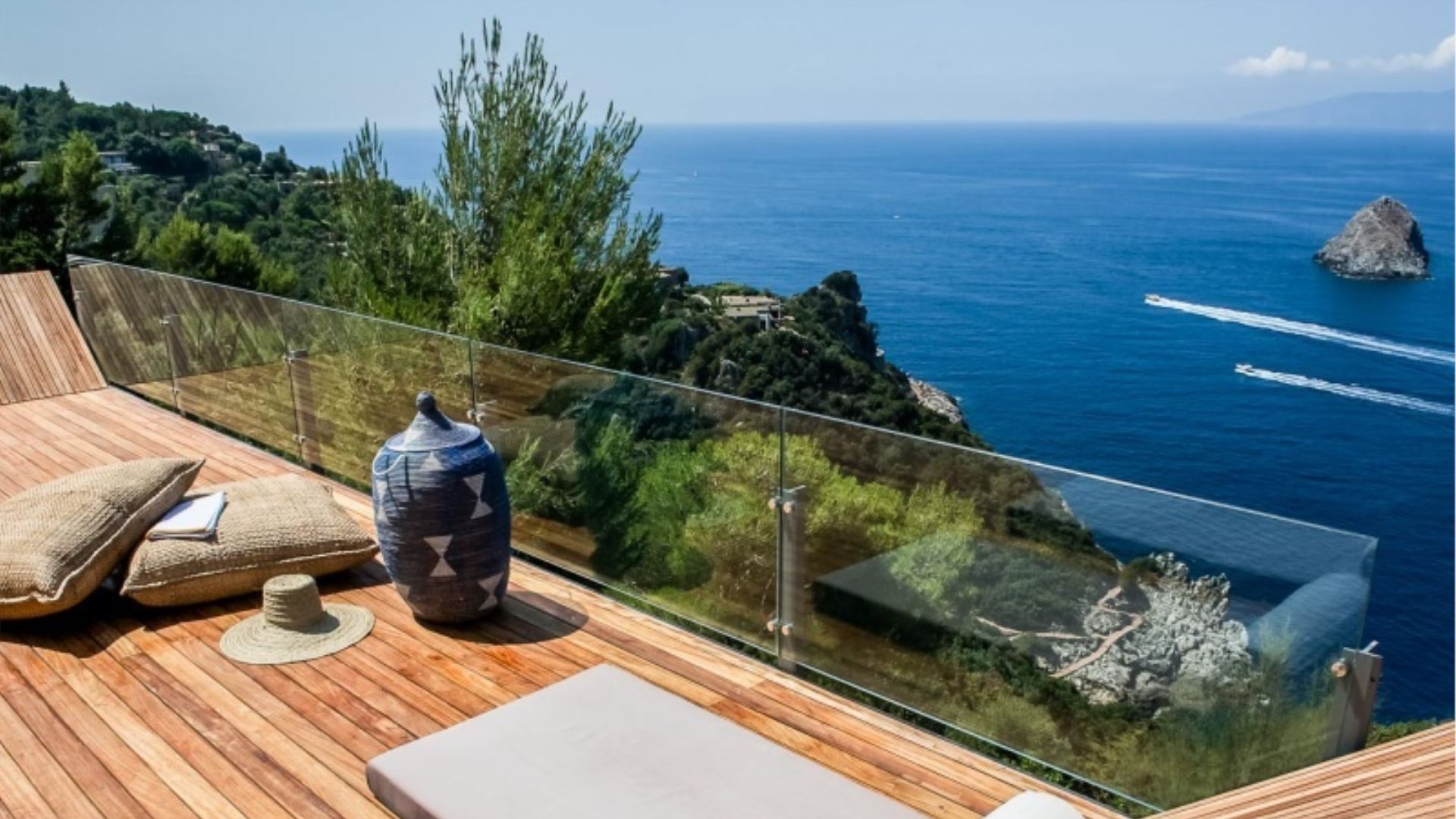 VILLA CALA MORESCA