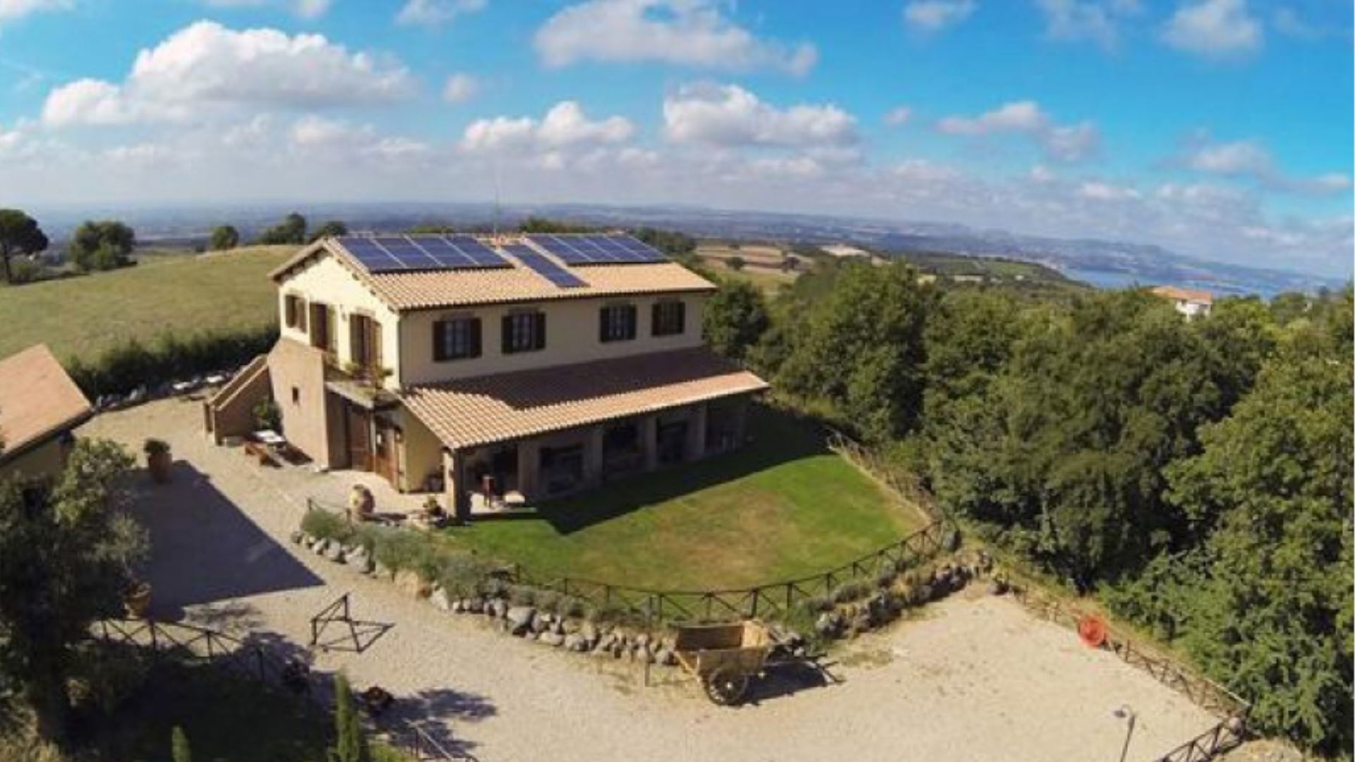 MONTE LAGO - CASA OLIVETO