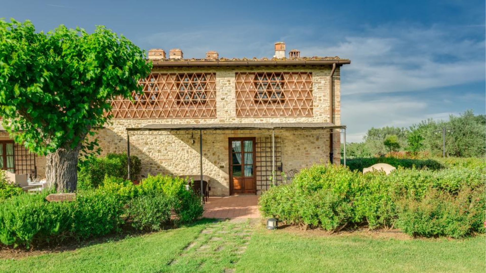 FATTORIA DI GIOIA - IL CORTILE