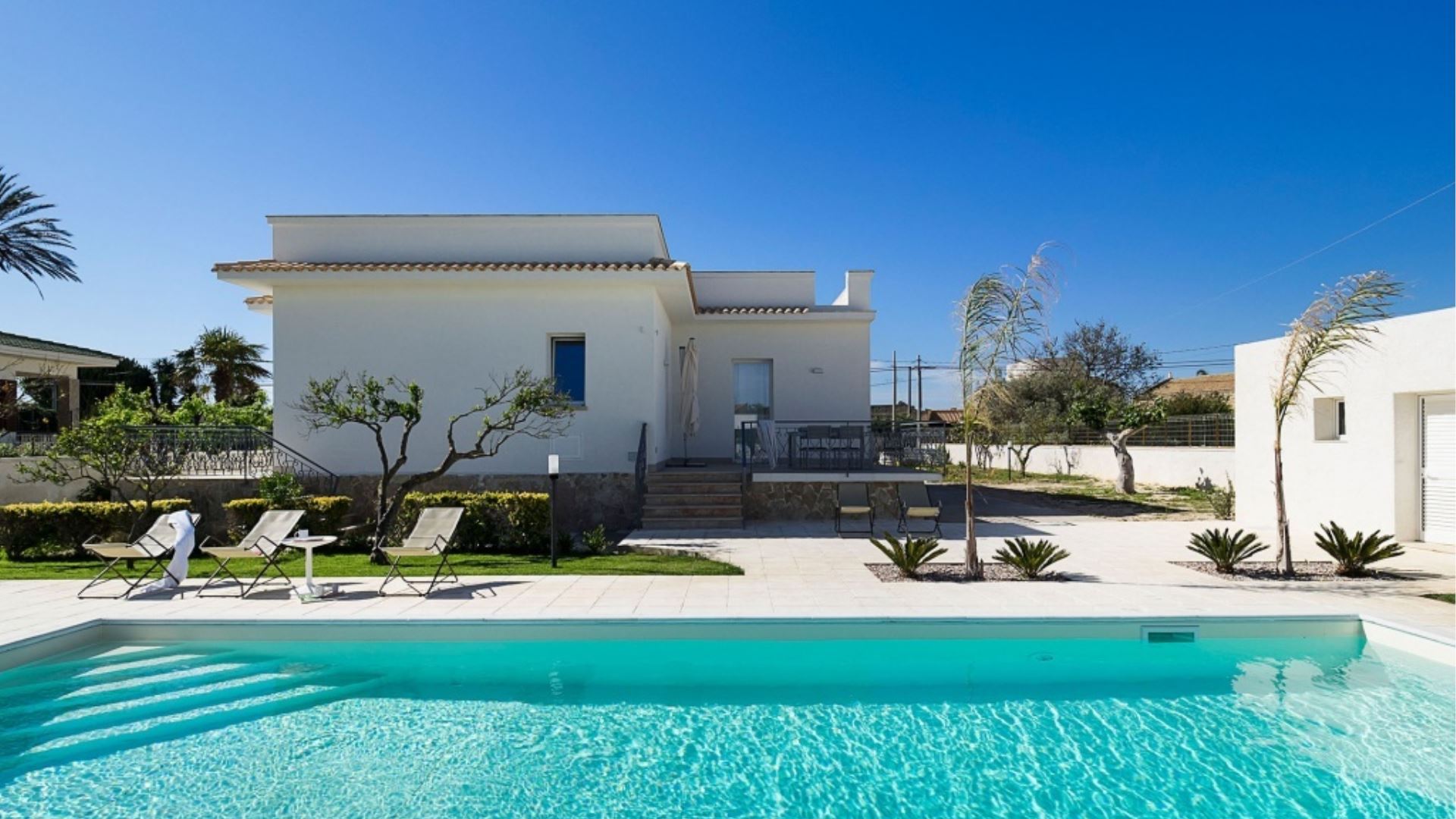 VILLA PAVONE