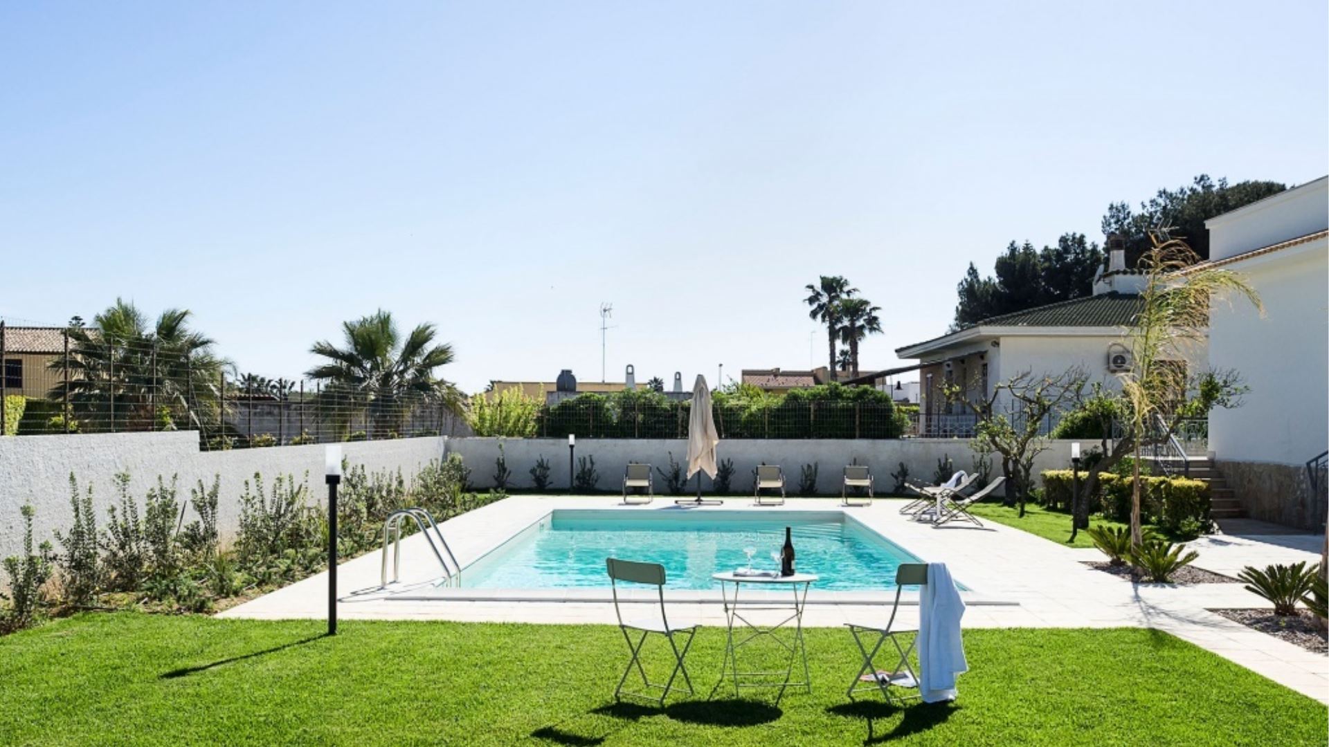 VILLA PAVONE