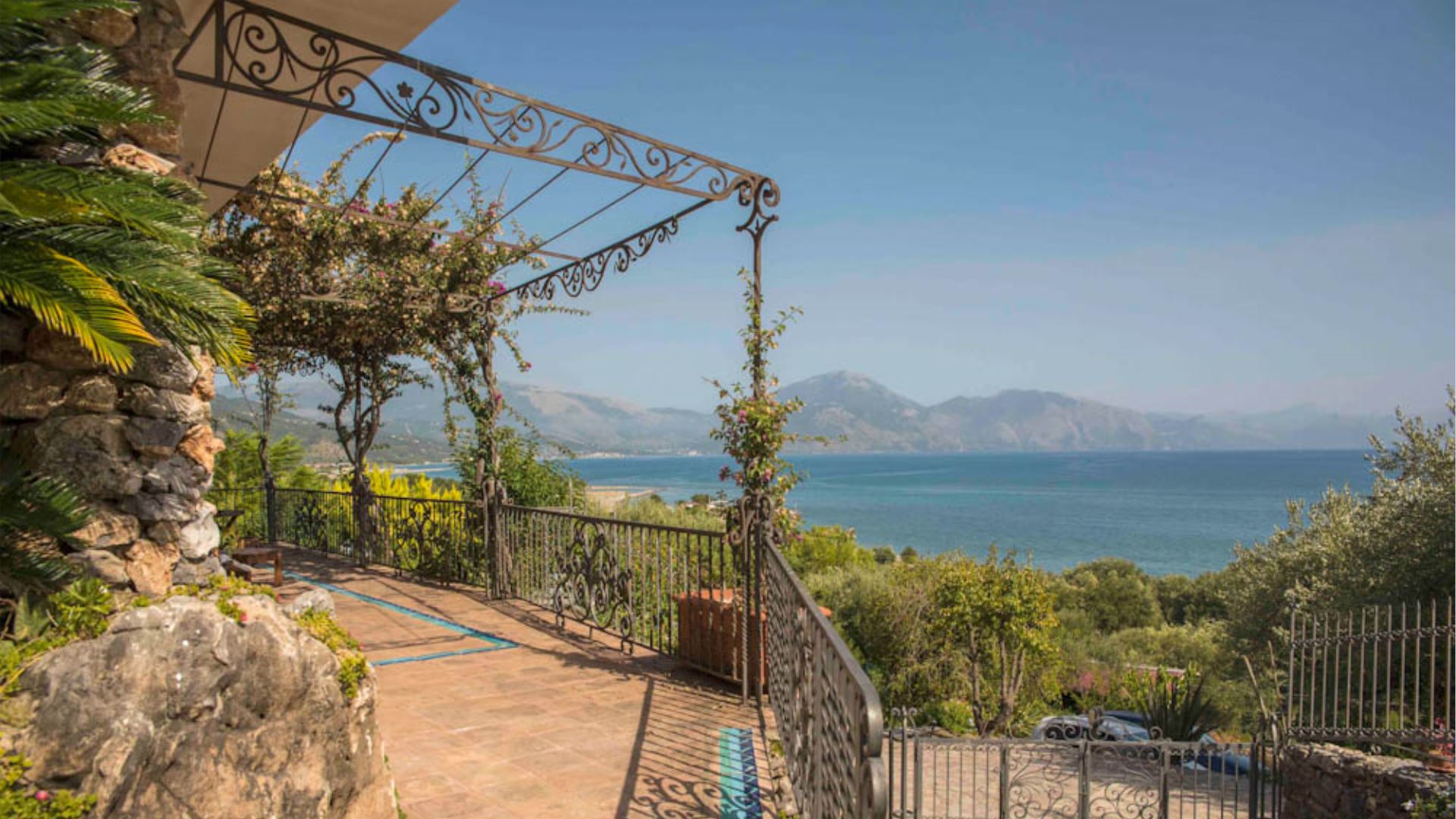 VILLA CILENTO