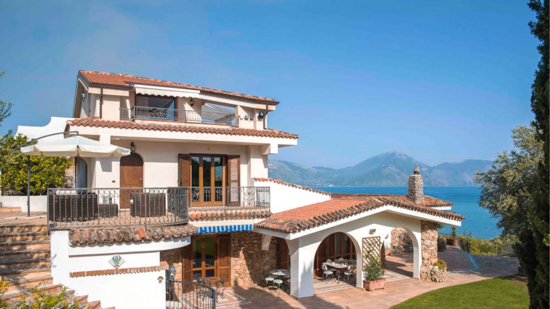 VILLA CILENTO