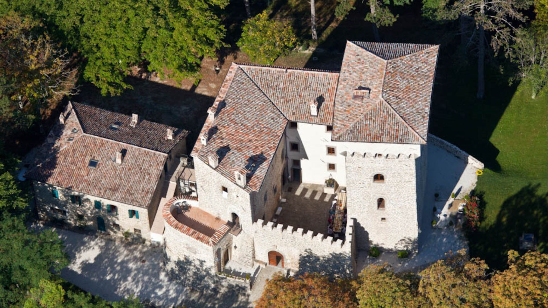 CASTELLO DEL DUCA