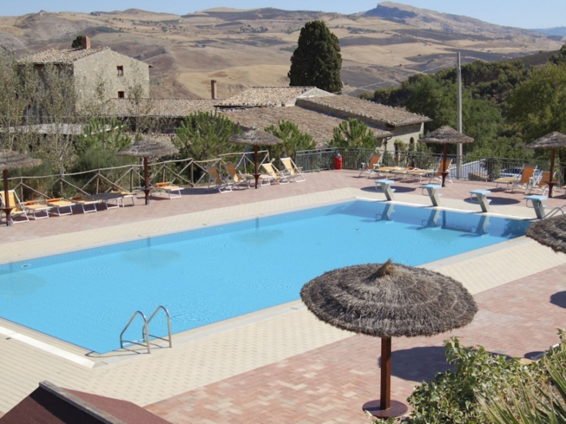 MONACO DI MEZZO - CAPUANO