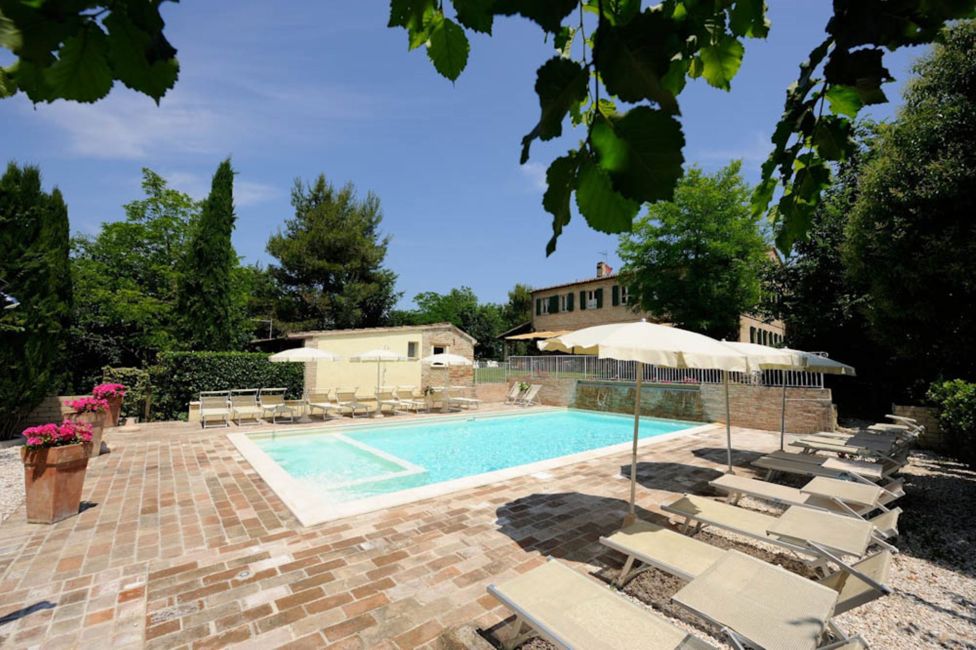 VILLA DEL TOMBOLO CASOLARE