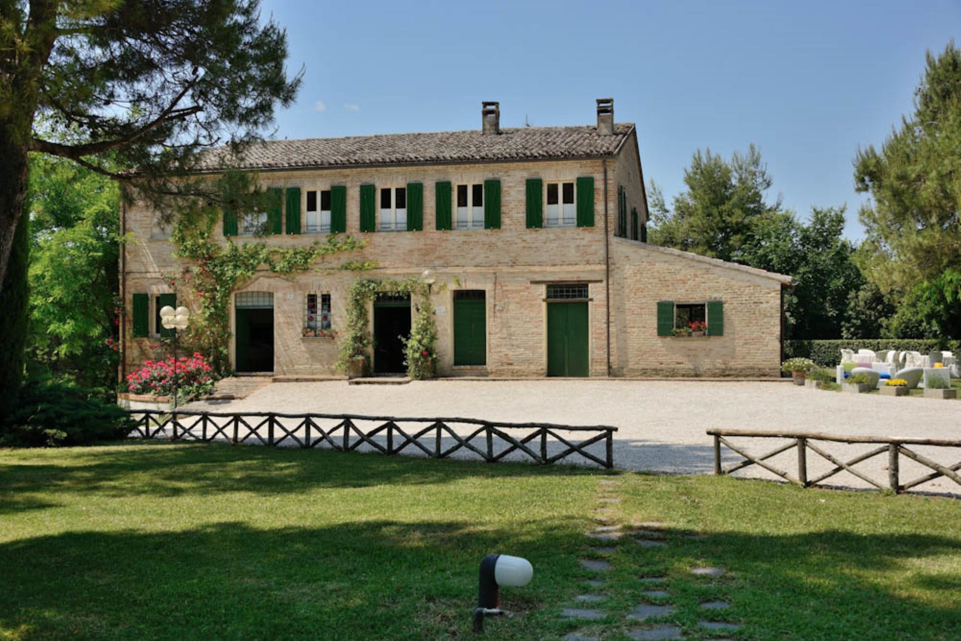 VILLA DEL TOMBOLO CASOLARE