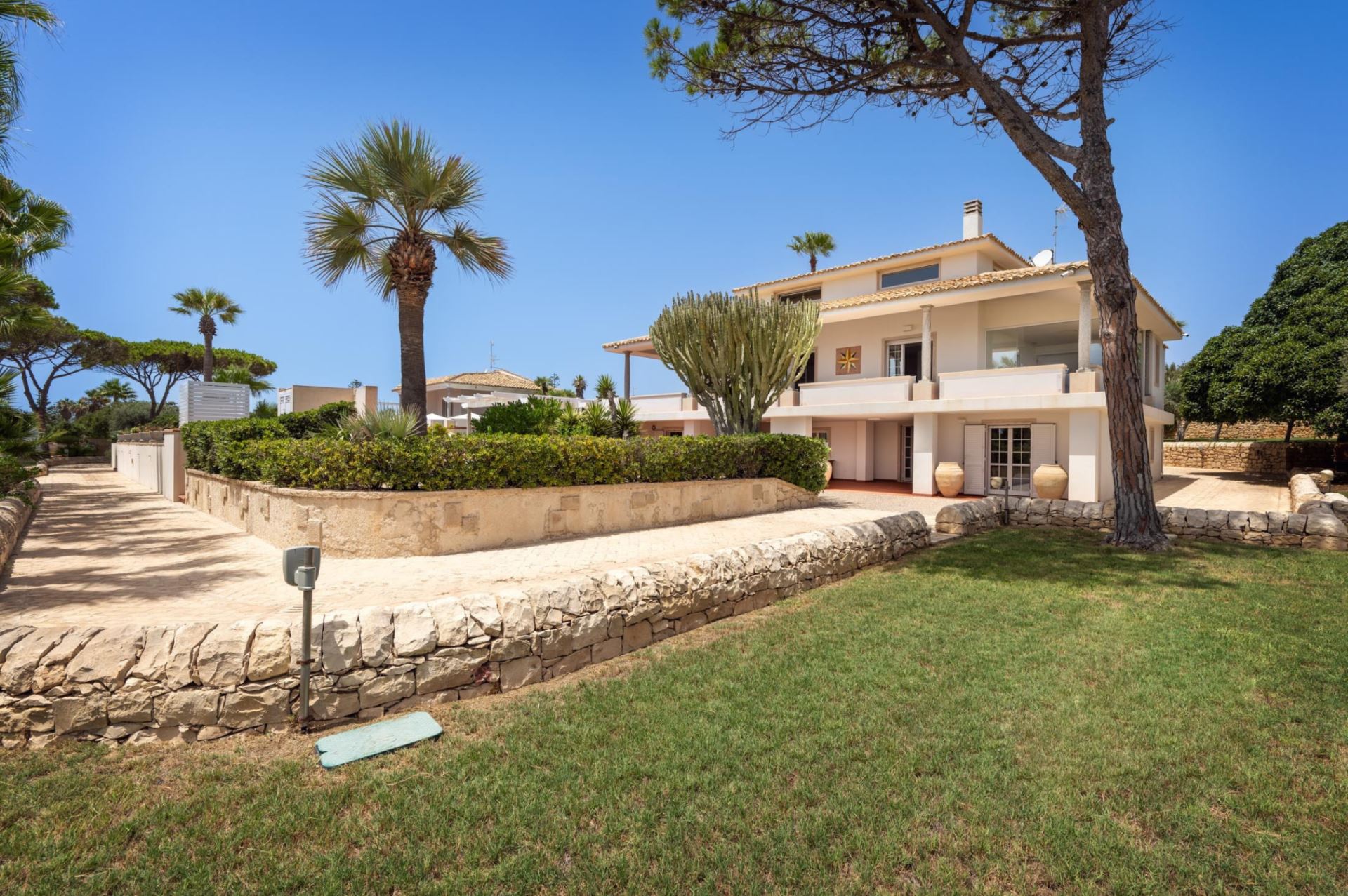 VILLA DELLE PALME