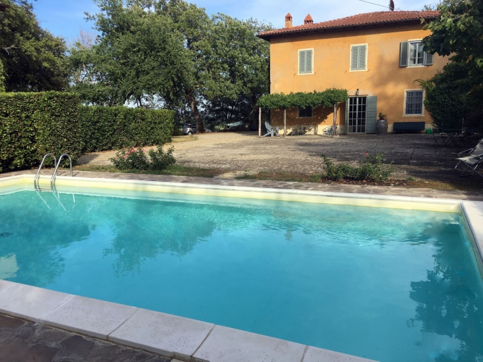 VILLA MERCATALE