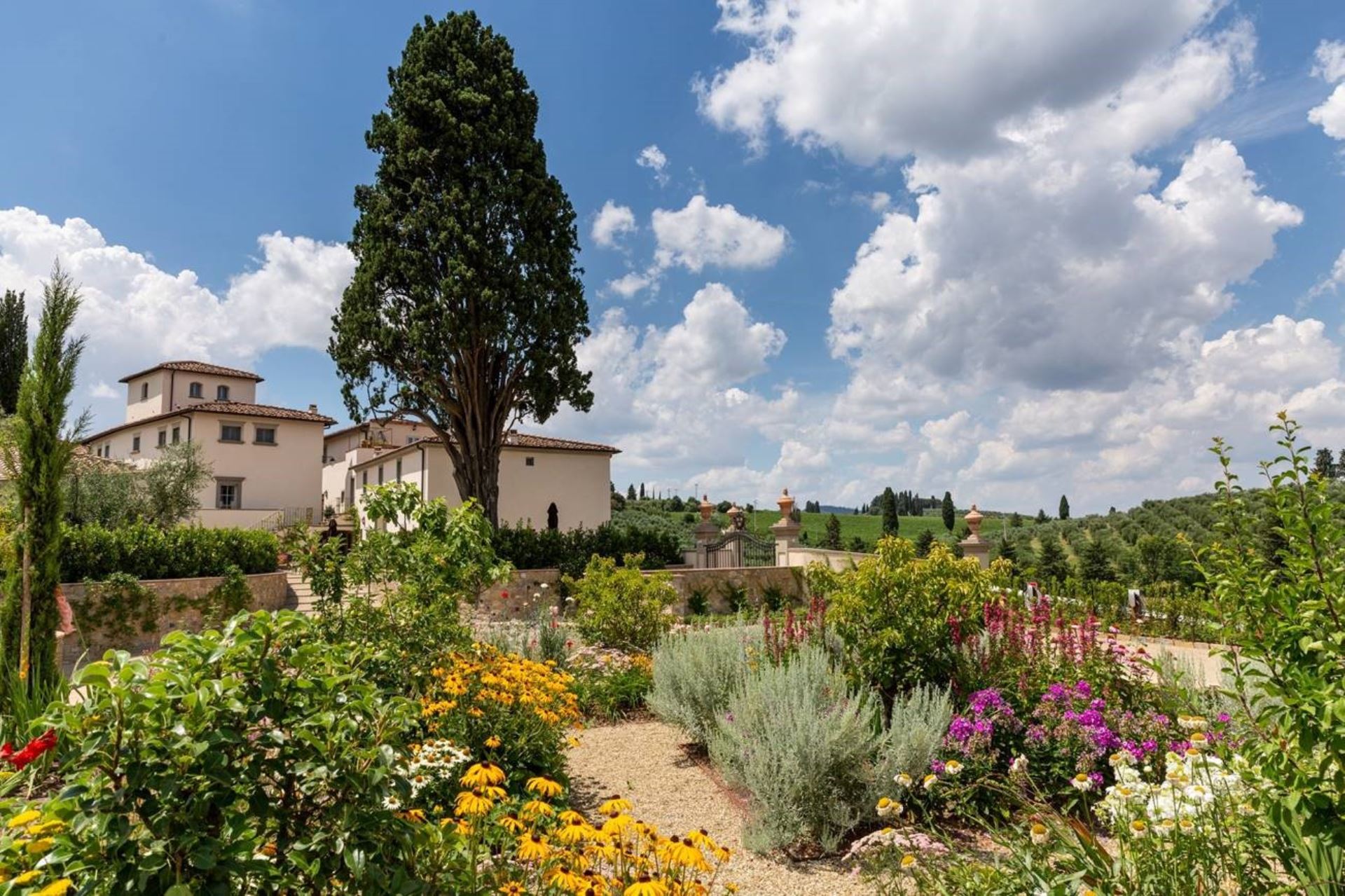 VILLA RINASCIMENTO