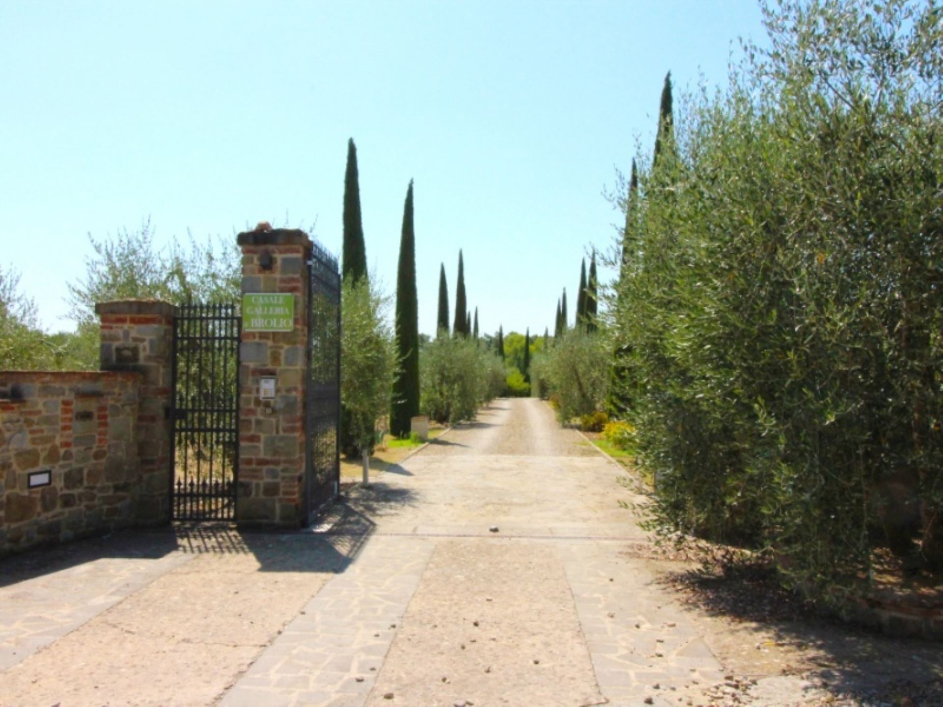 VILLA BROLIO