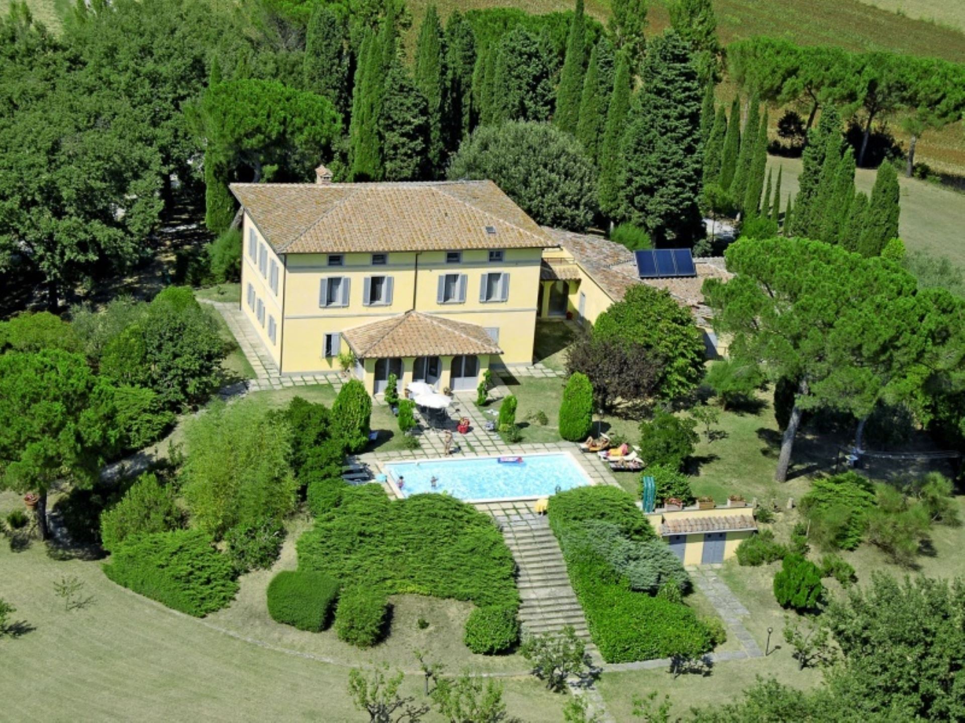 VILLA DEL FALCO