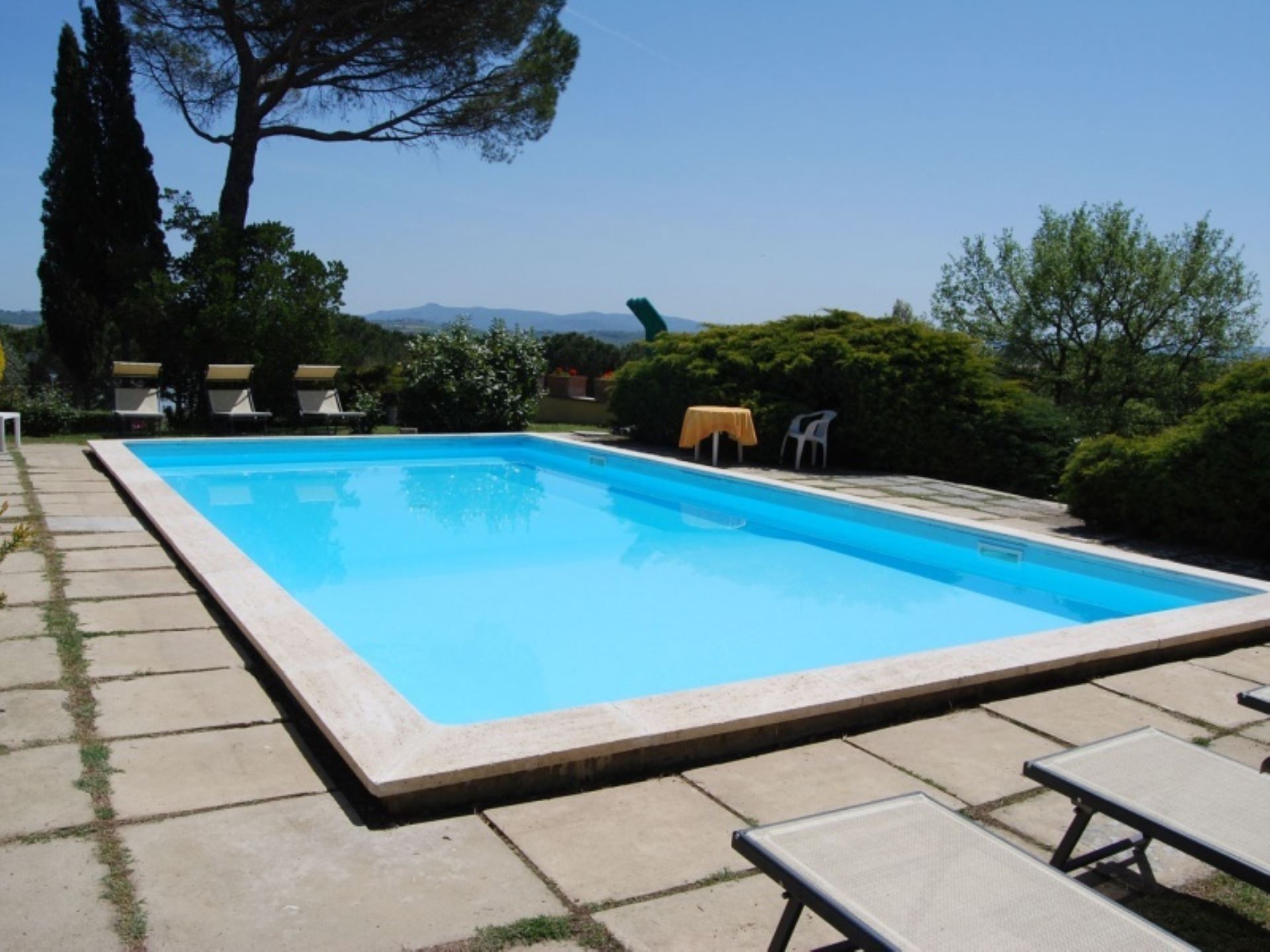VILLA DEL FALCO
