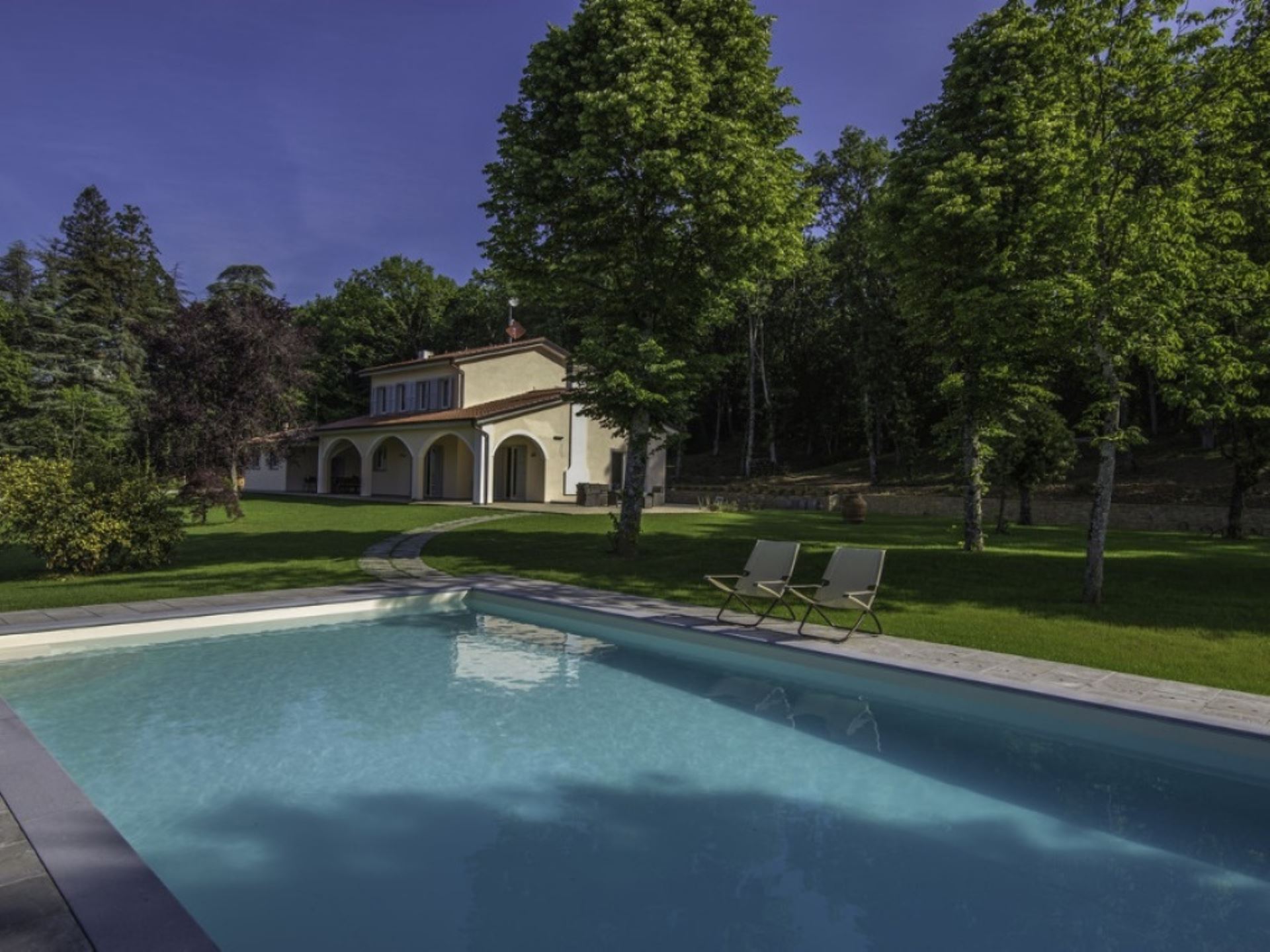 VILLA SARA