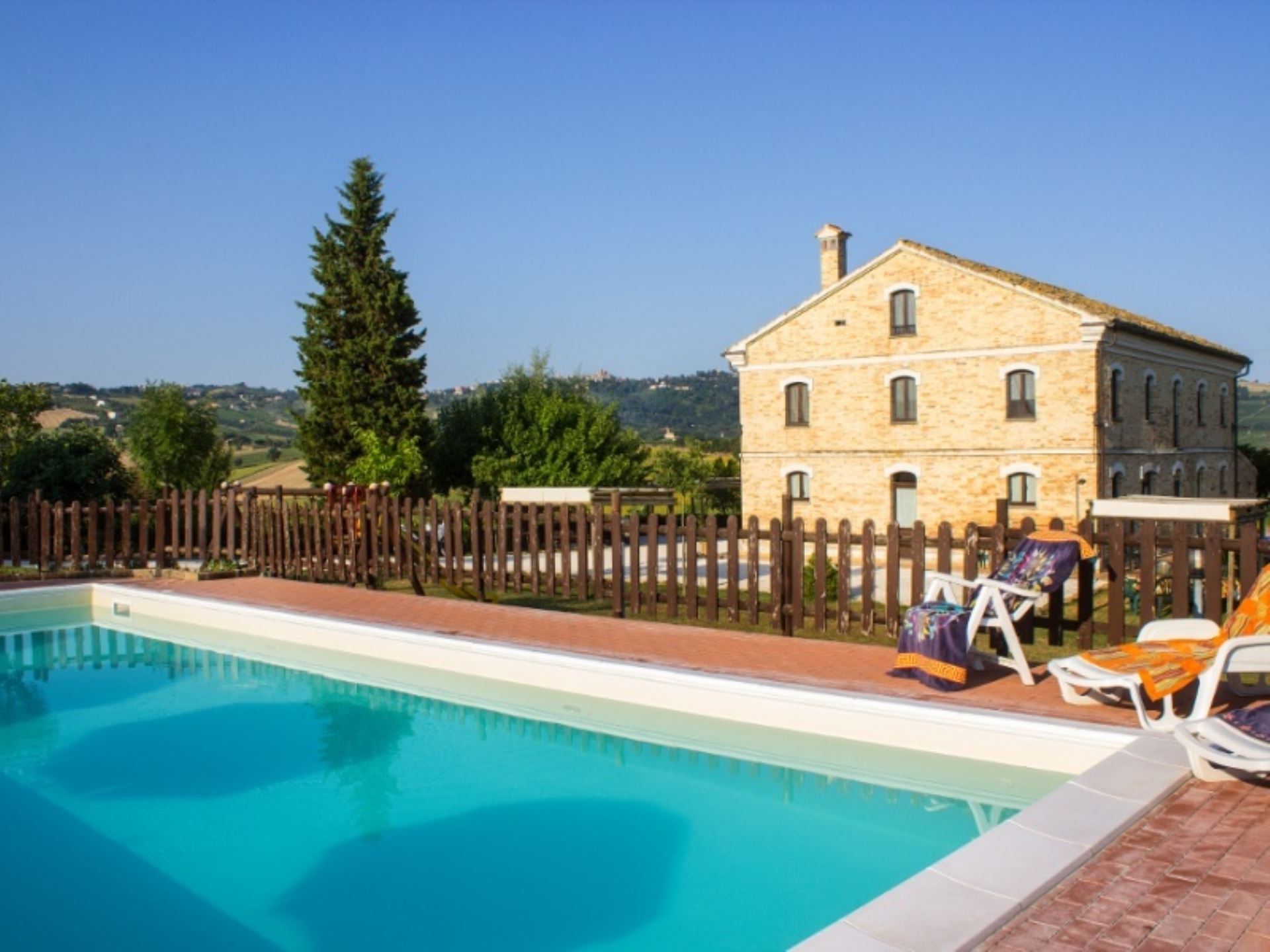 CASALE DEL SOLE - AURORA